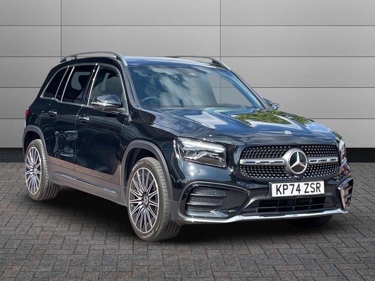 Main listing image - Mercedes-Benz GLB