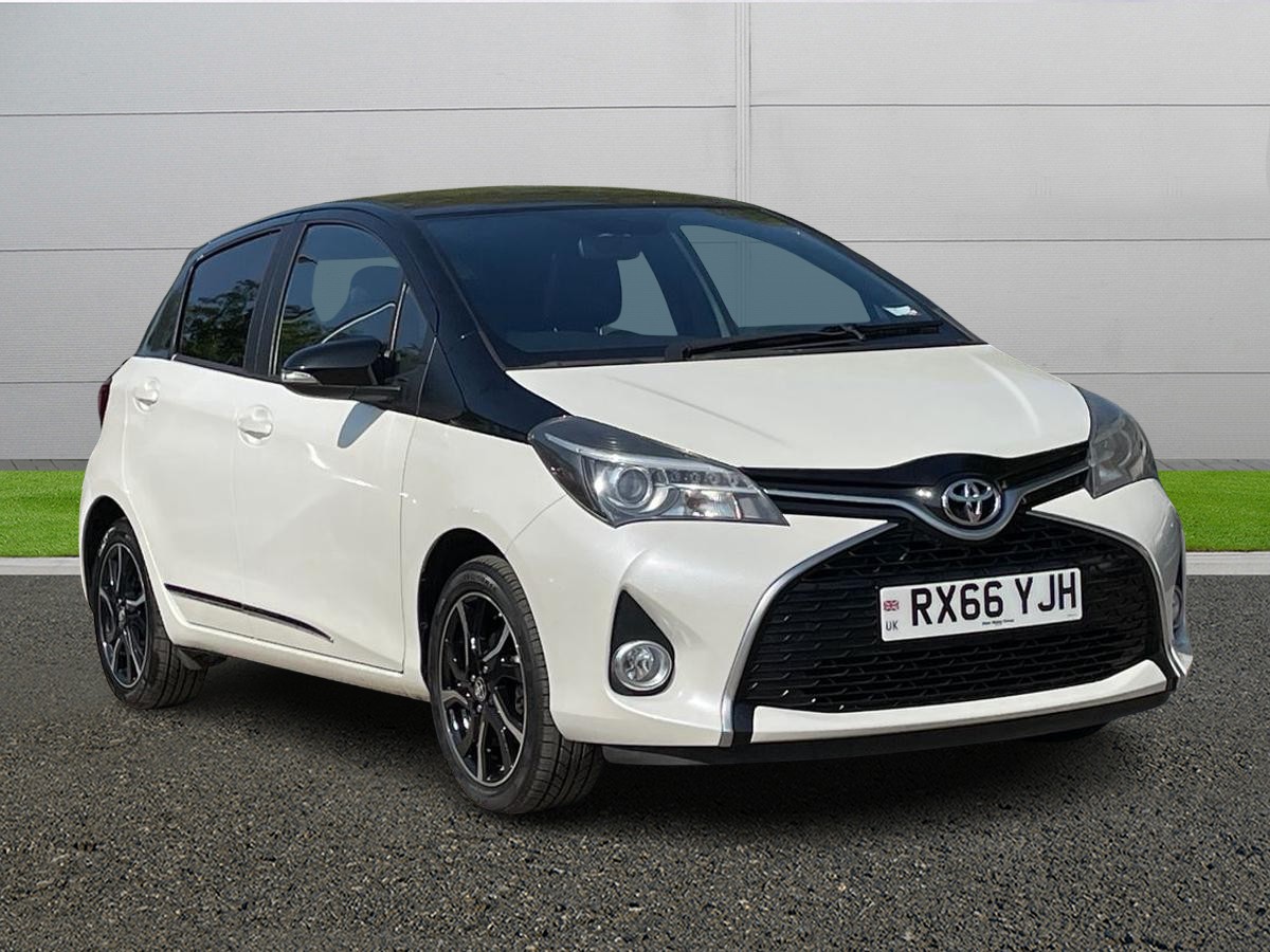 Main listing image - Toyota Yaris