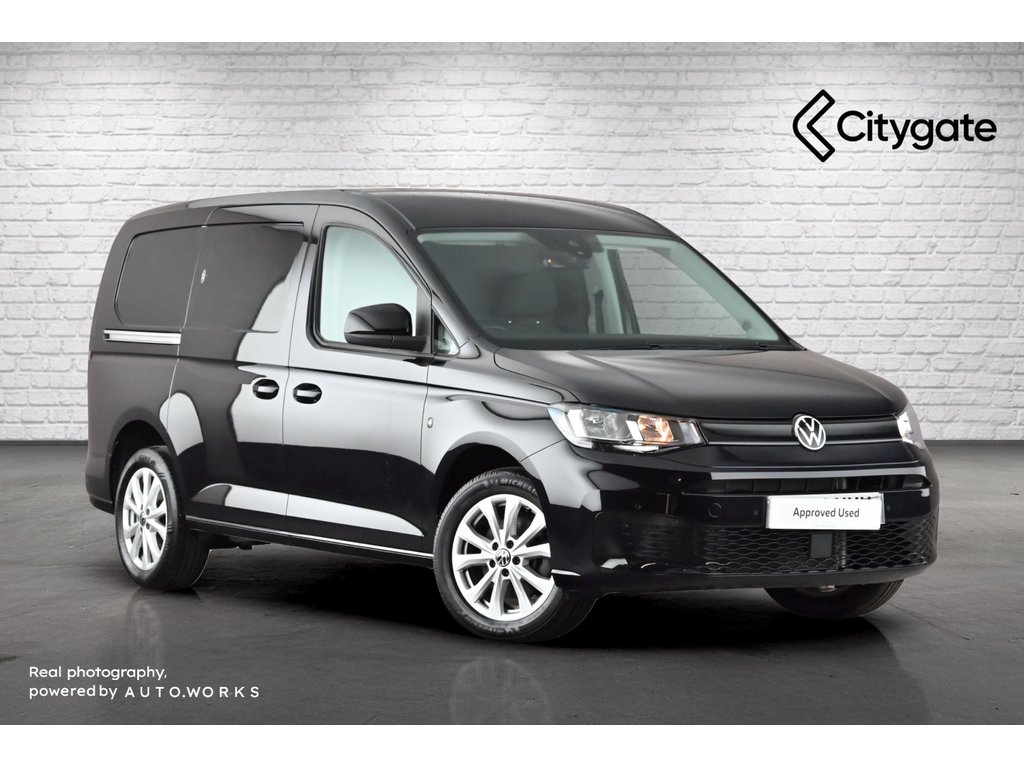 Main listing image - Volkswagen Caddy Maxi