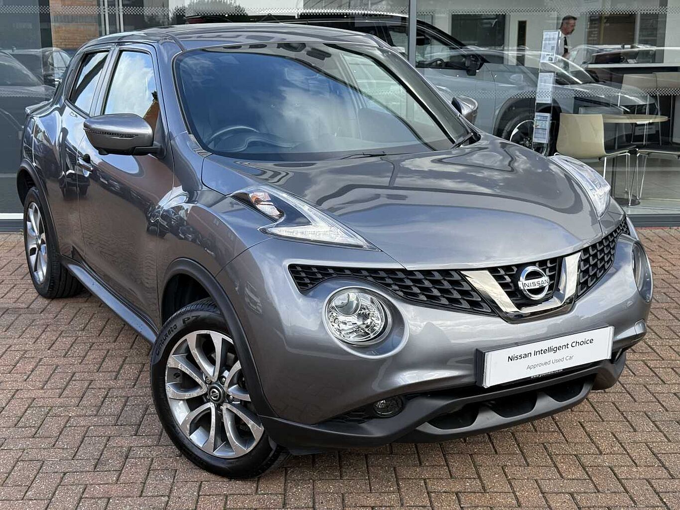 Main listing image - Nissan Juke