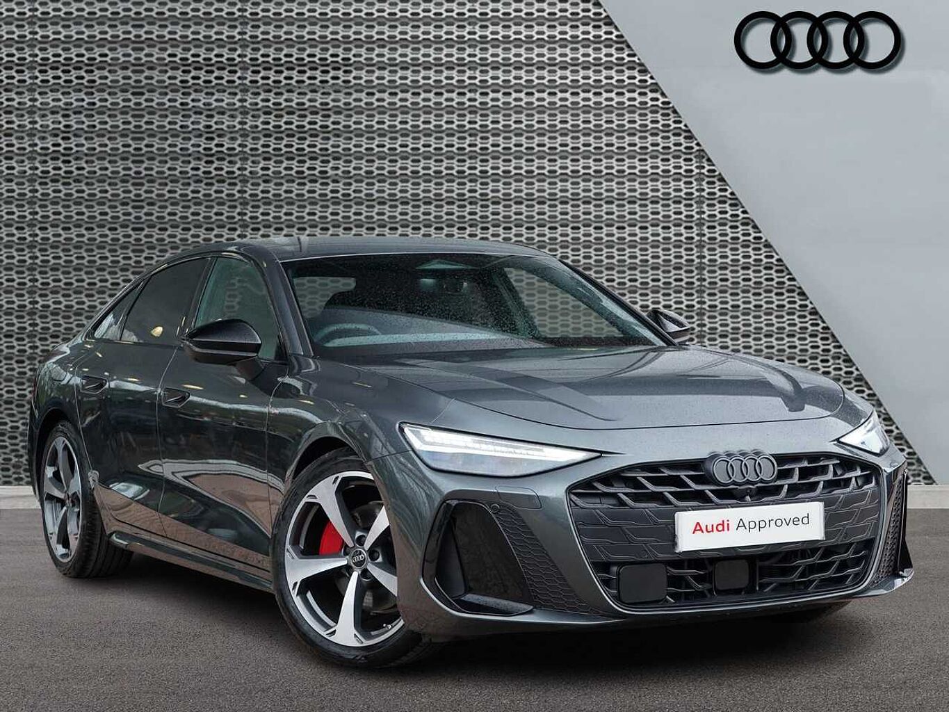 Main listing image - Audi A6