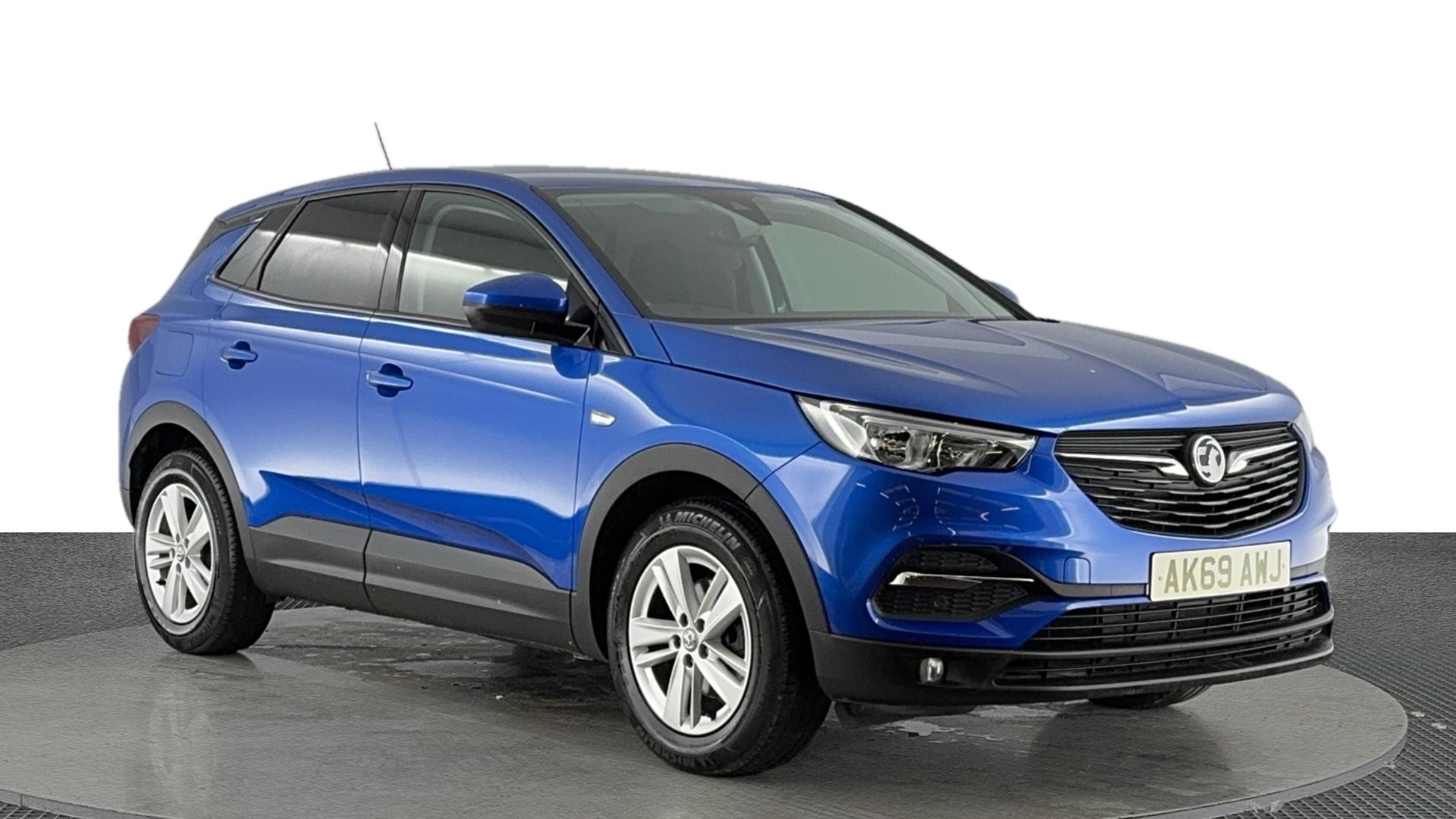 Main listing image - Vauxhall Grandland X