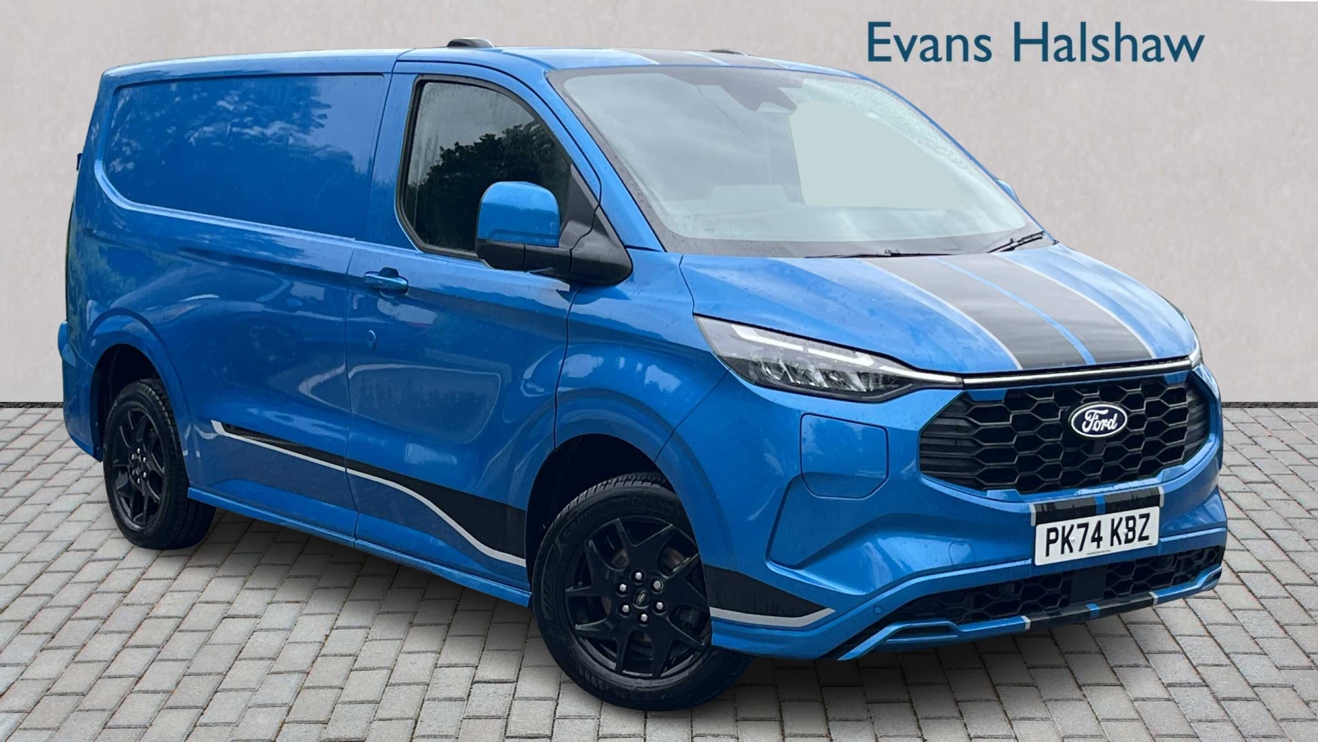 Main listing image - Ford Transit Custom