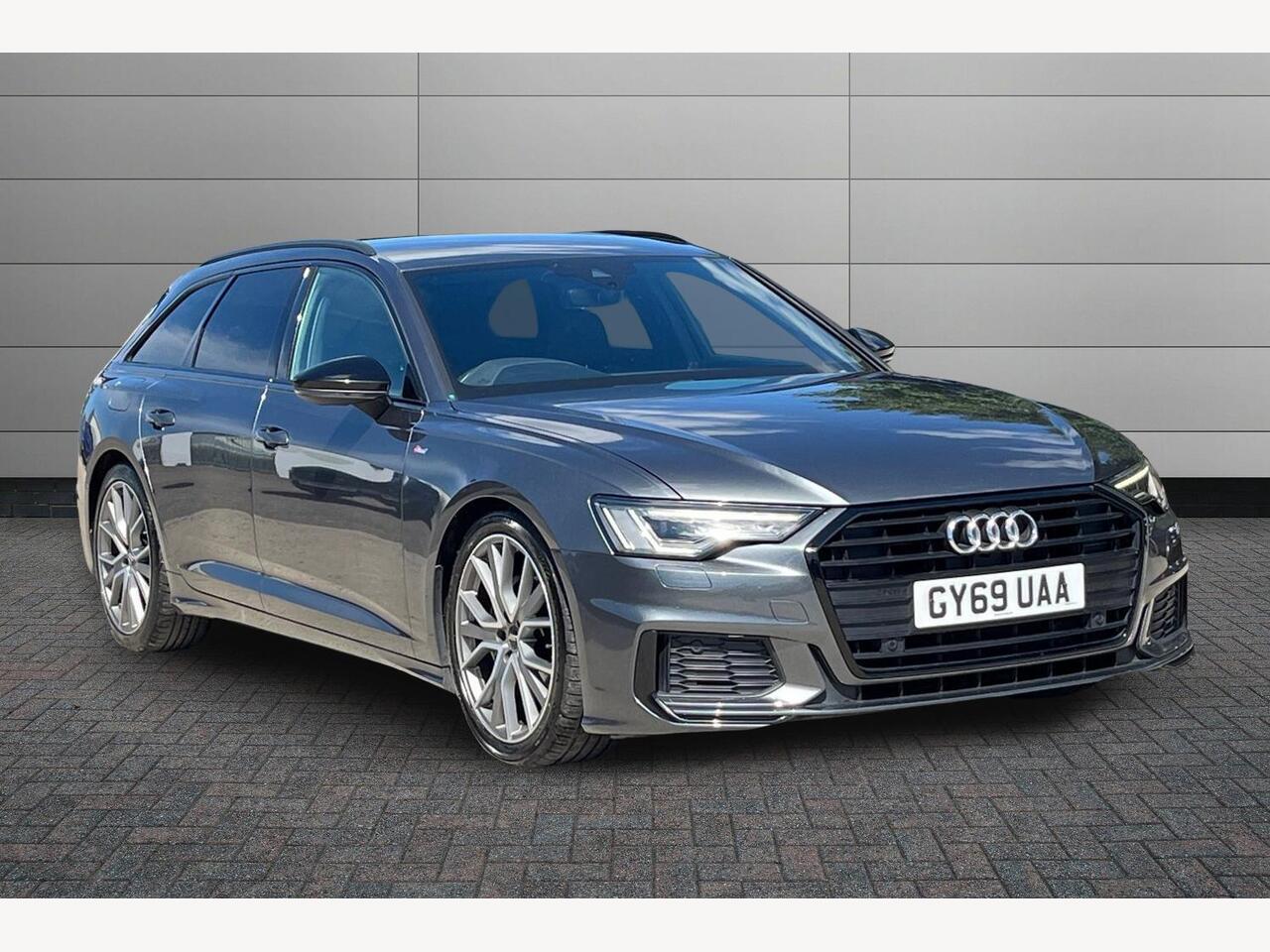 Main listing image - Audi A6