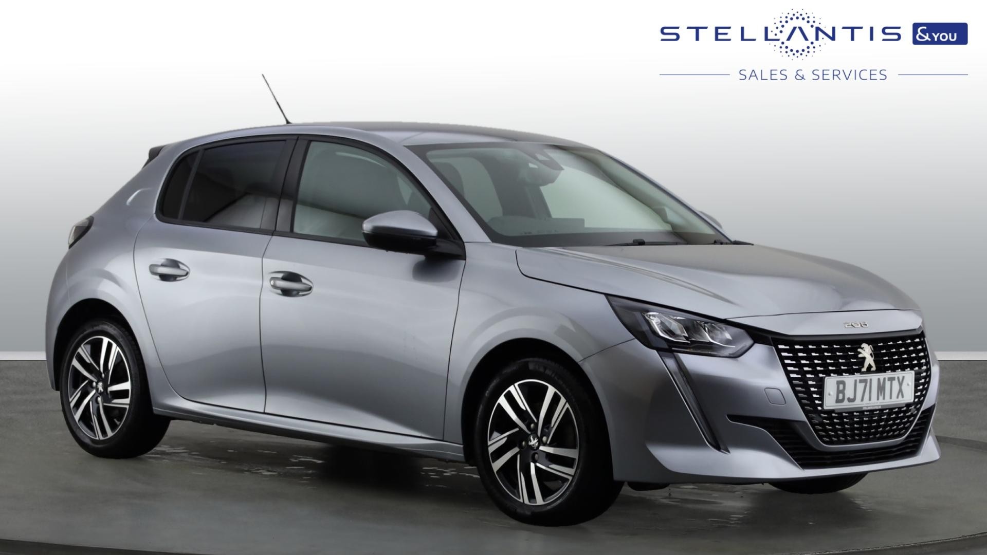 Main listing image - Peugeot 208