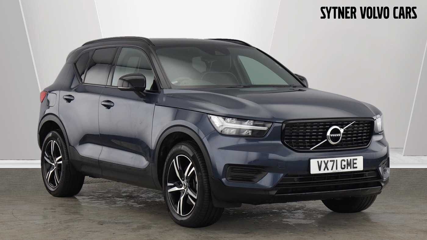 Main listing image - Volvo XC40