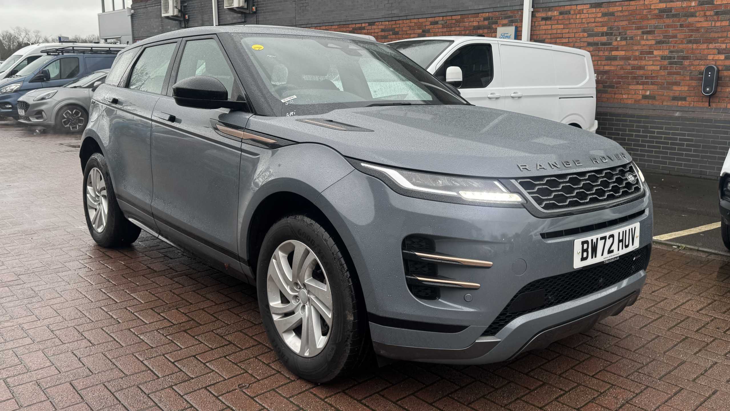 Main listing image - Land Rover Range Rover Evoque
