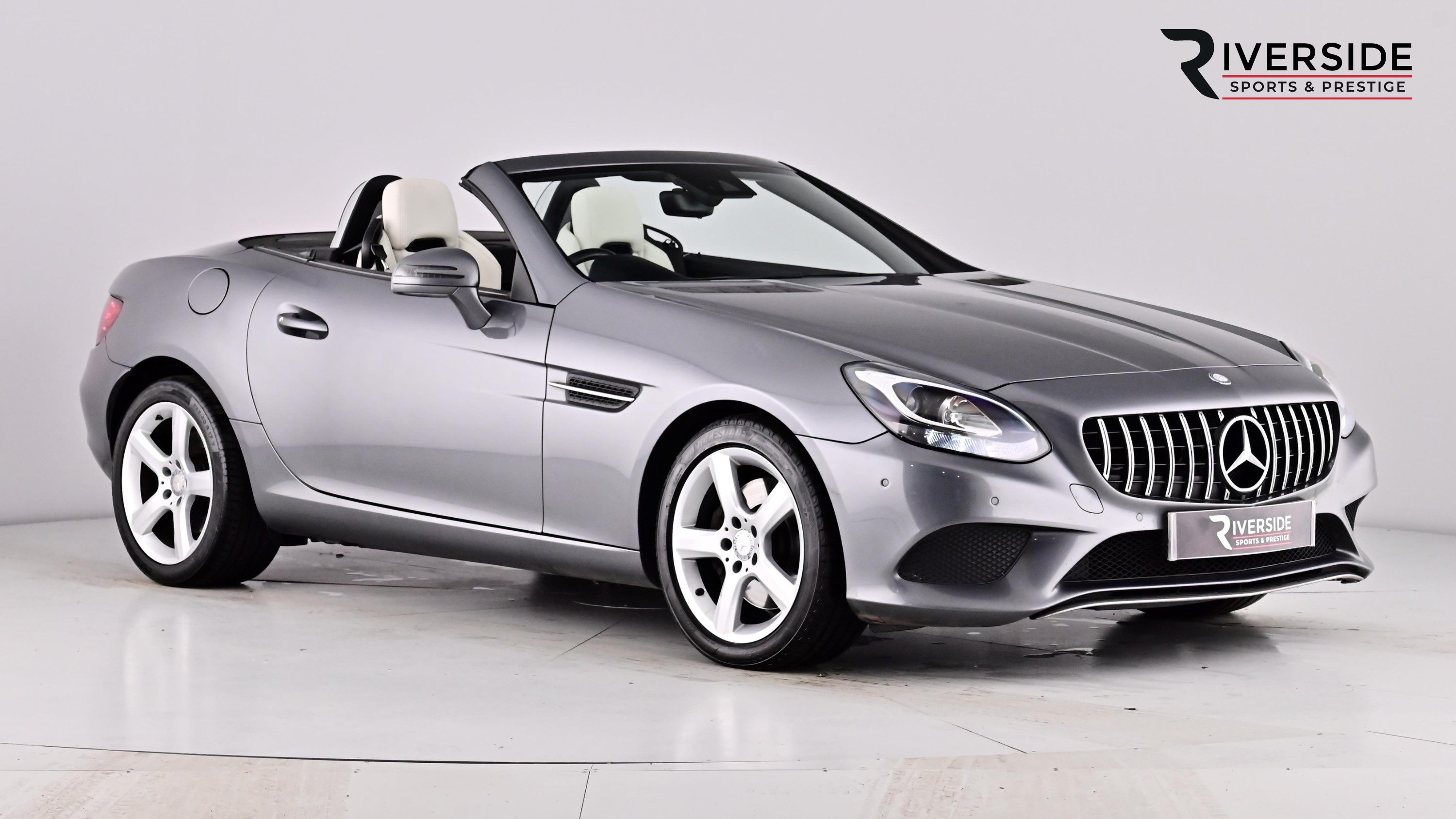 Main listing image - Mercedes-Benz SLC