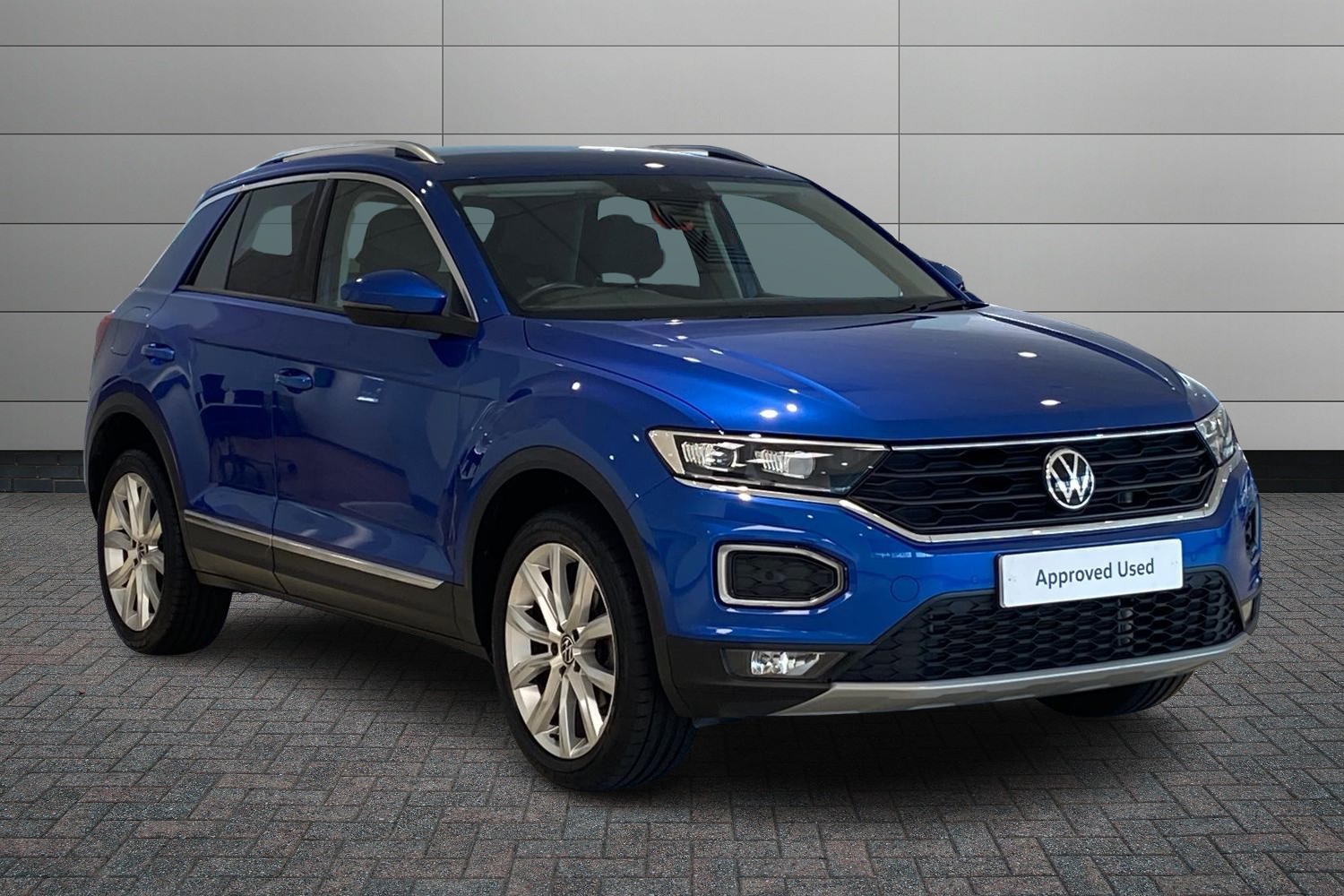 Main listing image - Volkswagen T-Roc