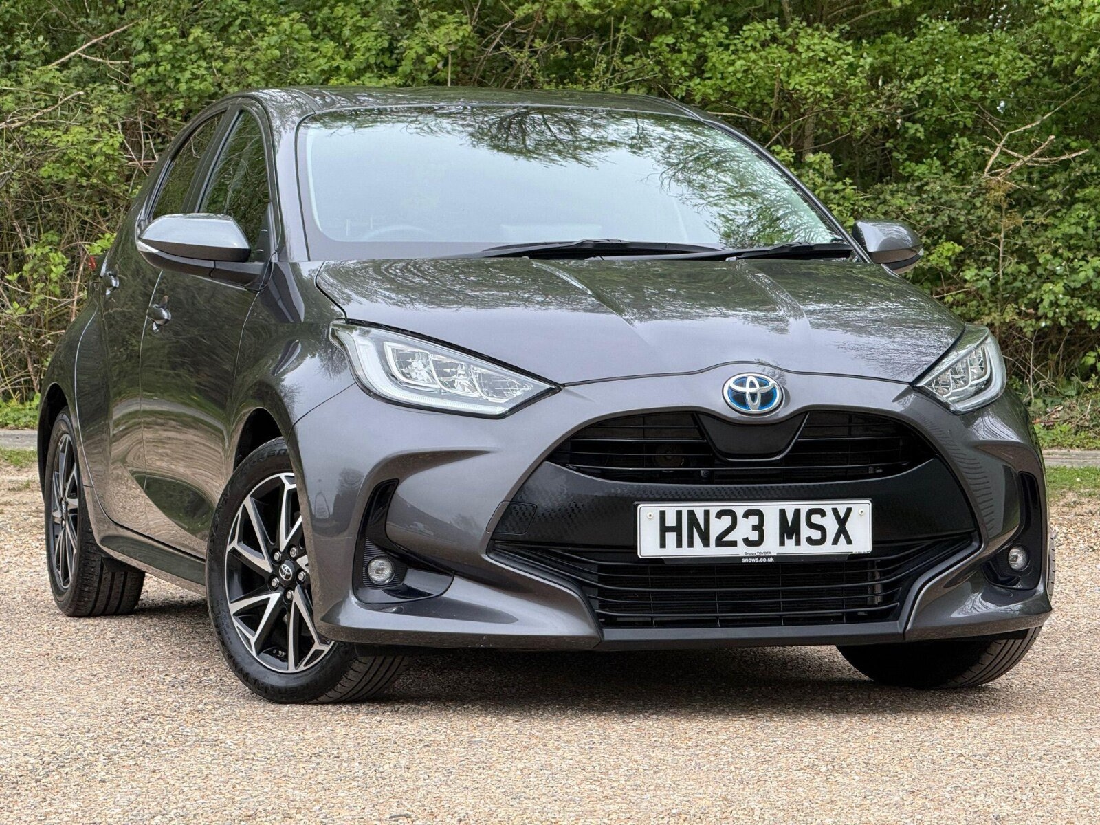Main listing image - Toyota Yaris