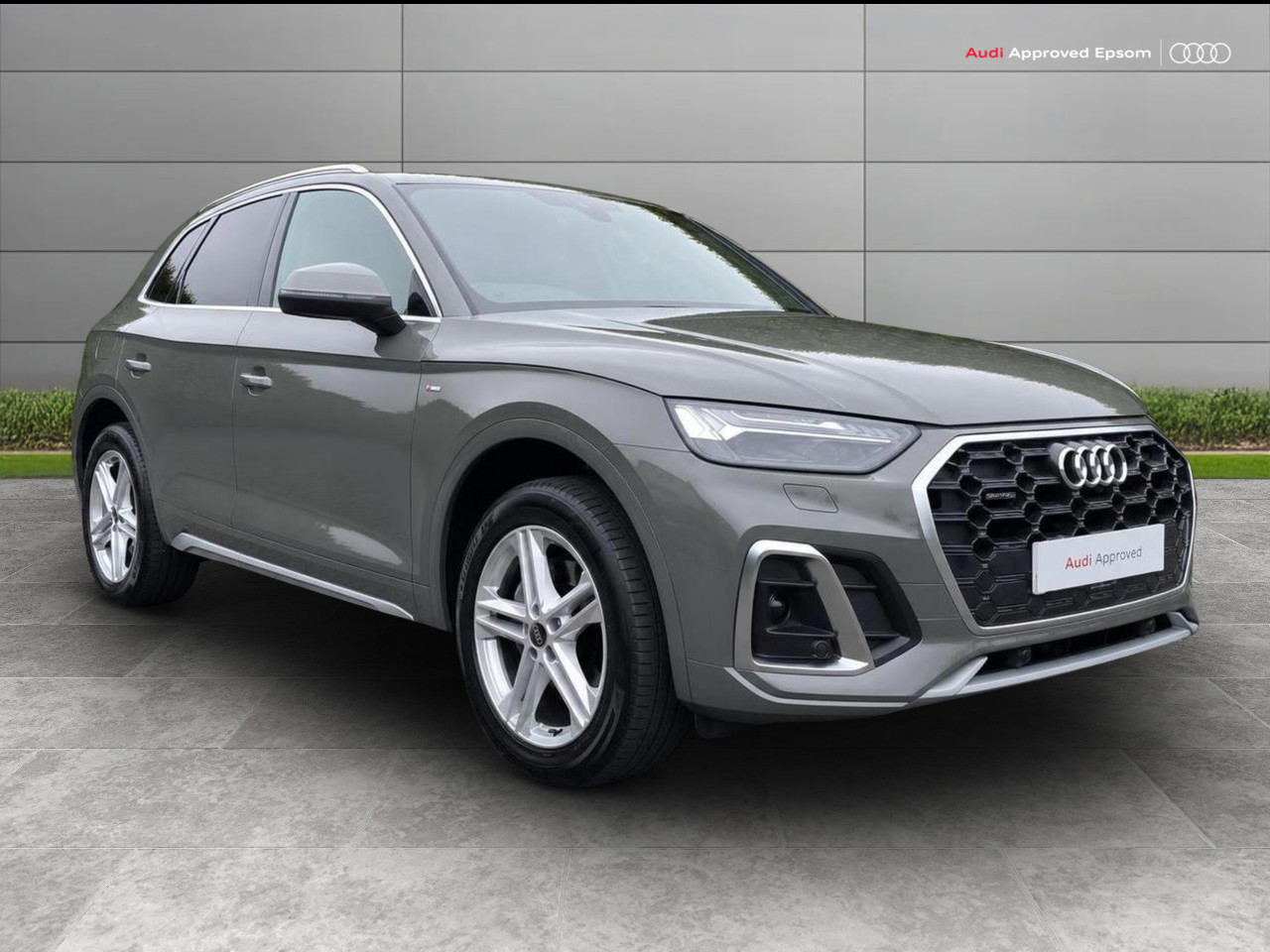 Main listing image - Audi Q5