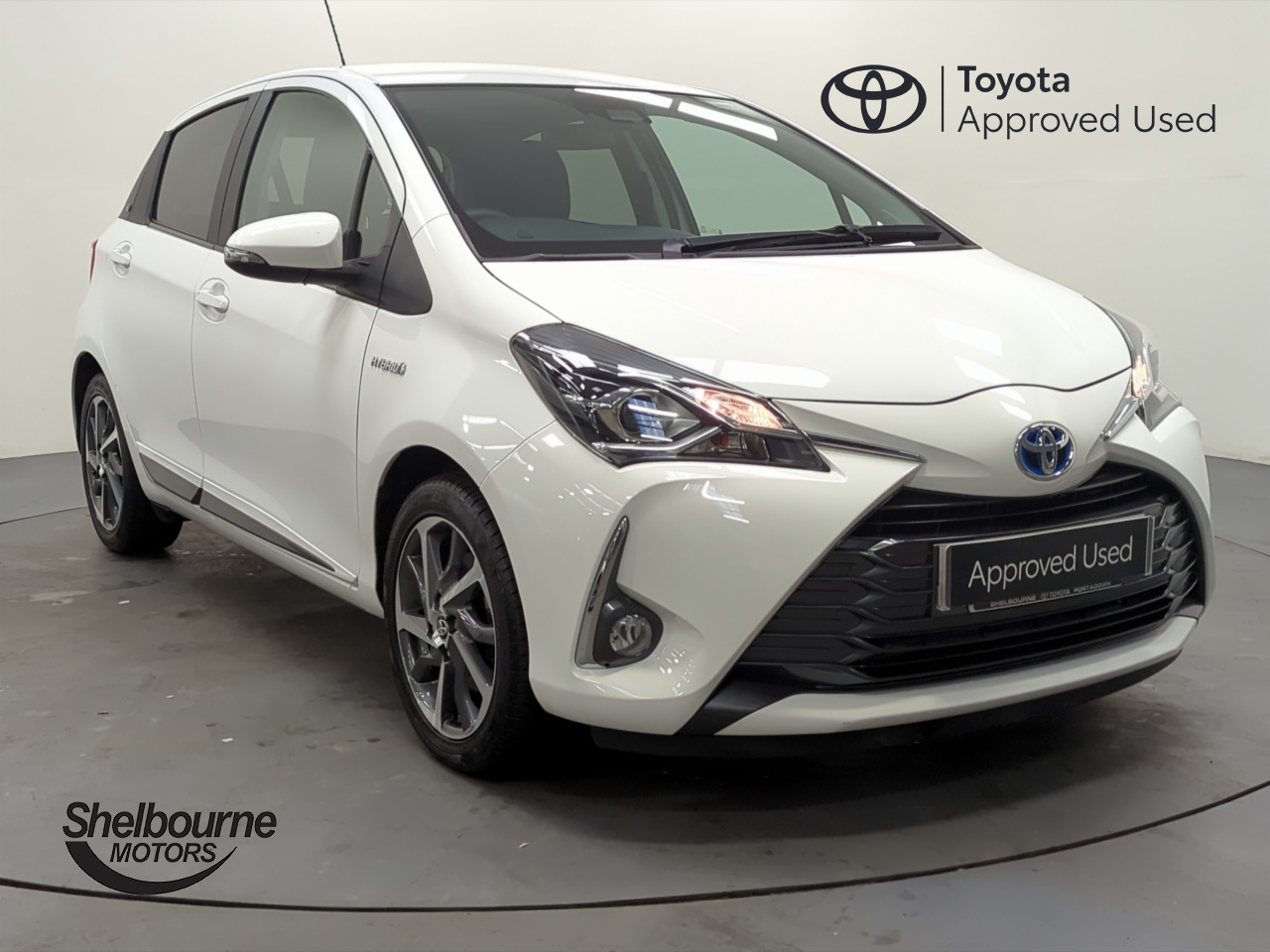 Main listing image - Toyota Yaris