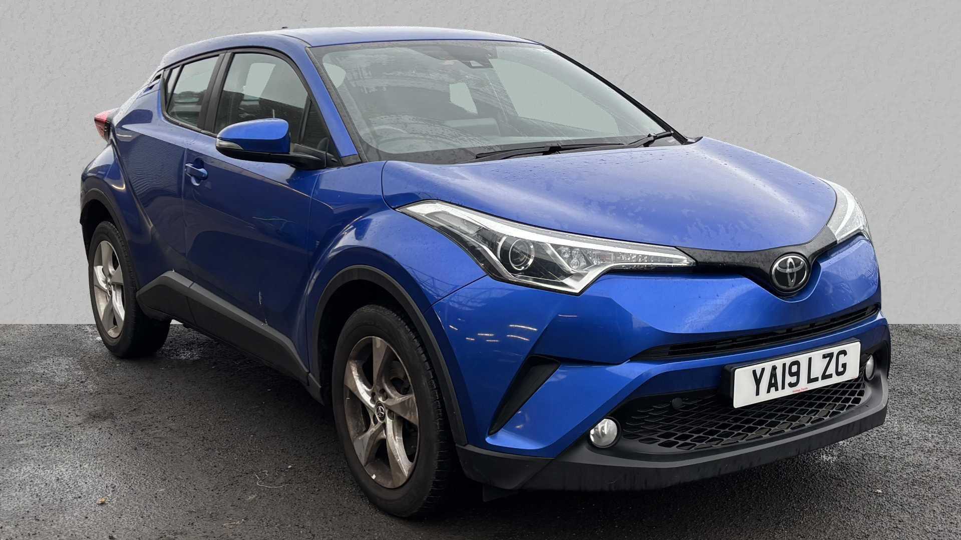 Main listing image - Toyota C-HR