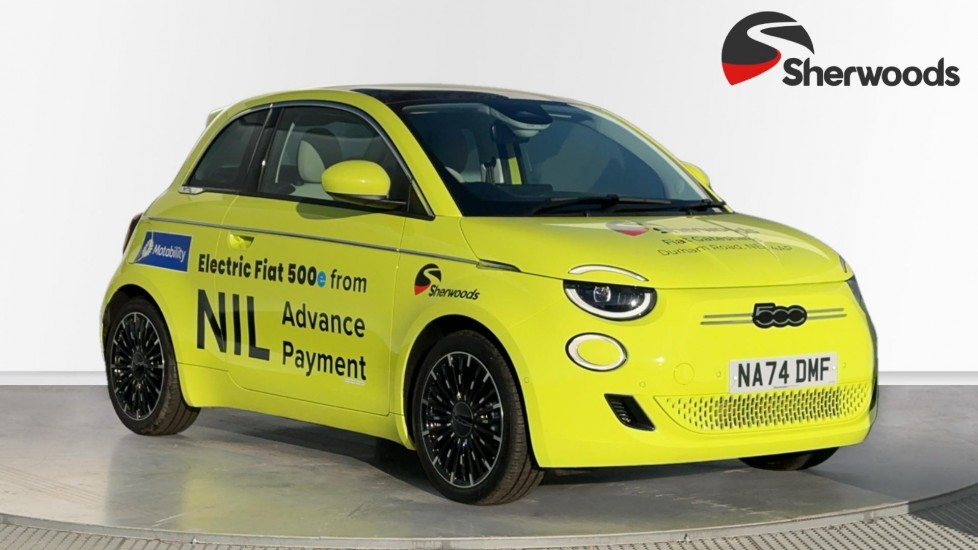 Main listing image - Fiat 500 Electric