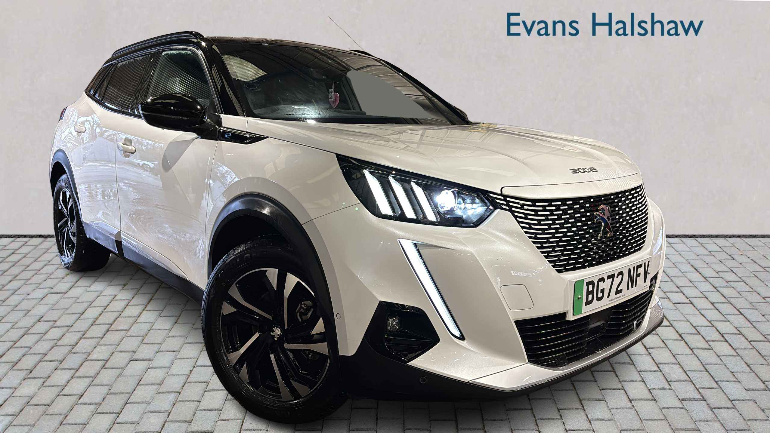 Main listing image - Peugeot e-2008