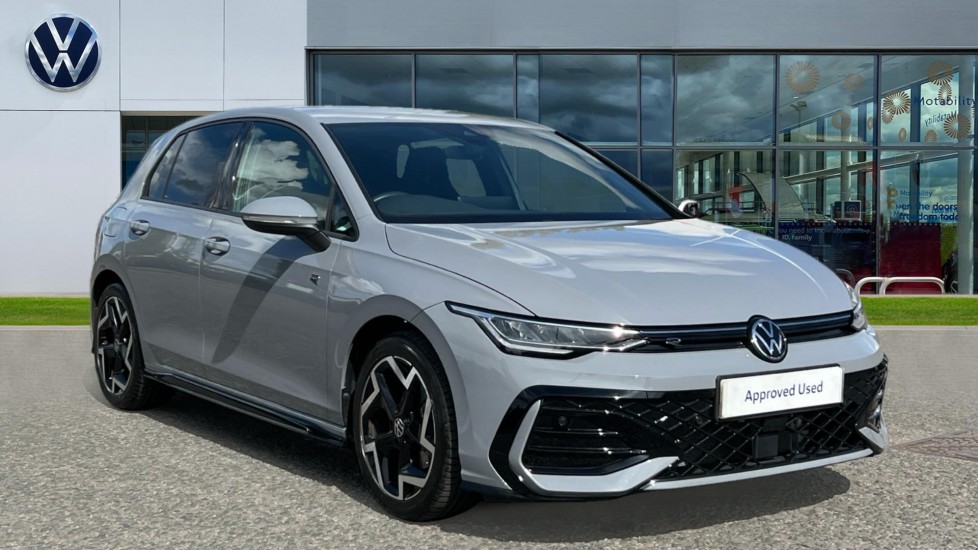 Main listing image - Volkswagen Golf