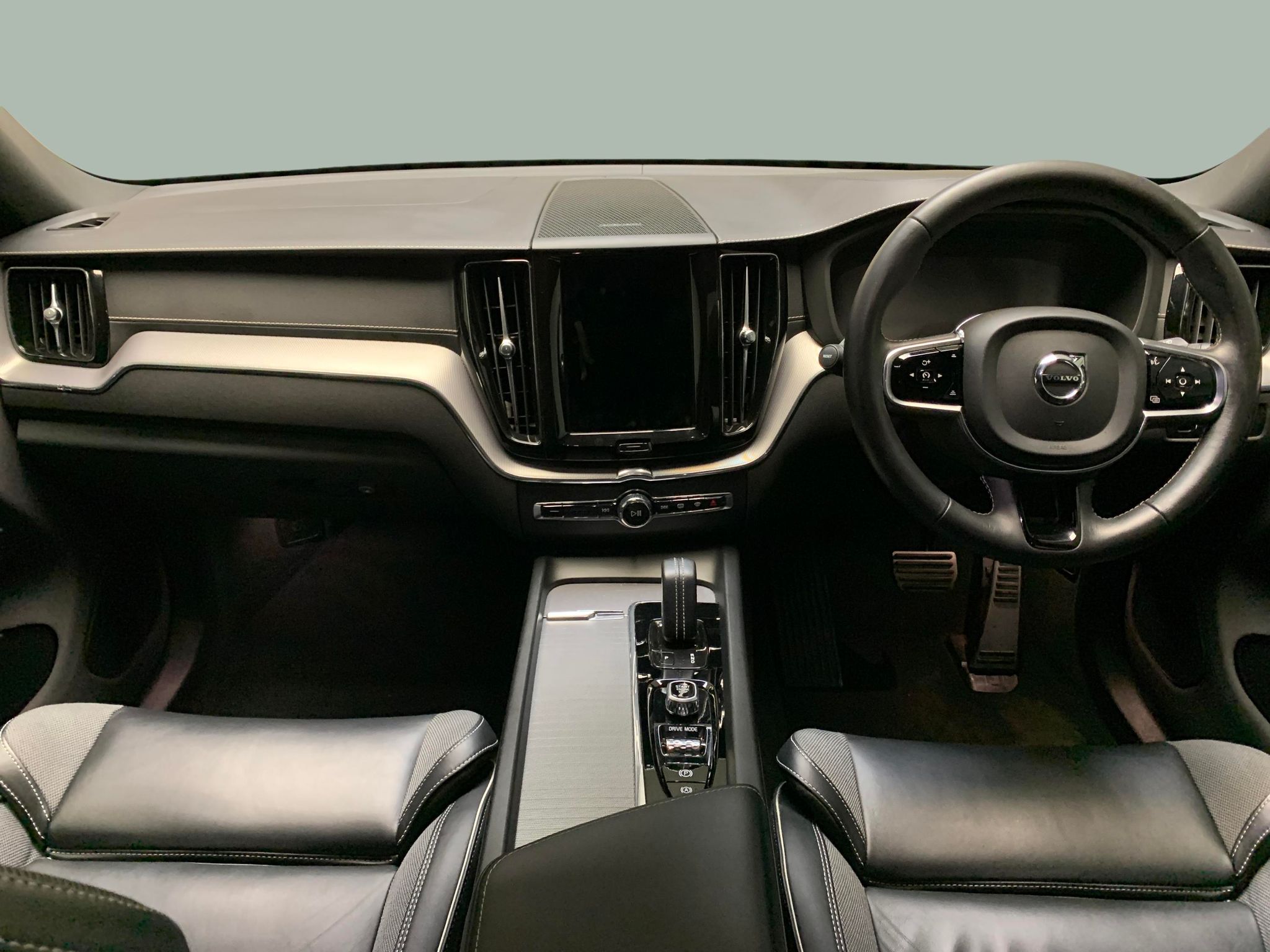 Main listing image - Volvo XC60