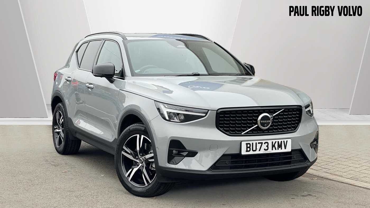 Main listing image - Volvo XC40