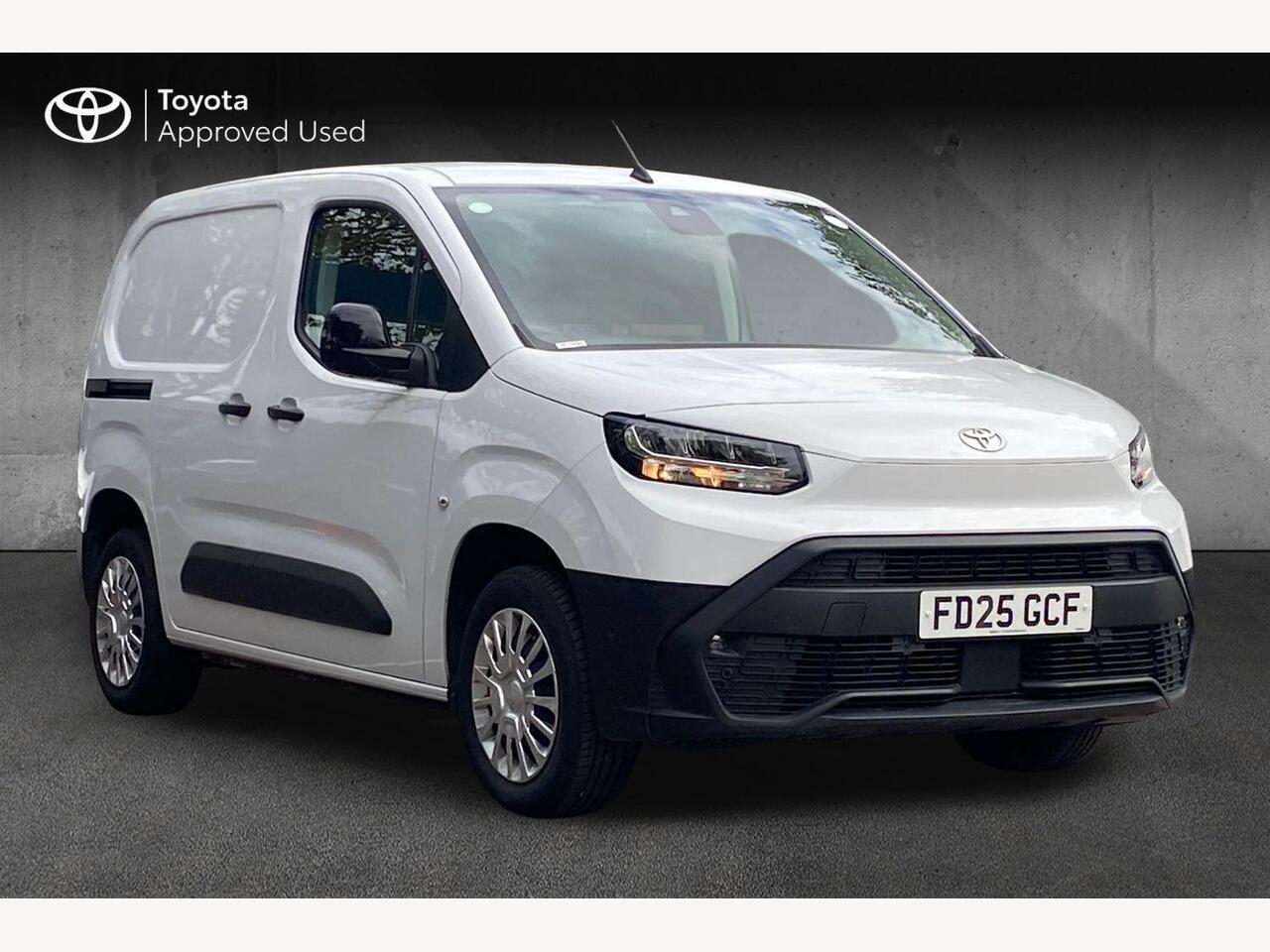 Main listing image - Toyota Proace City
