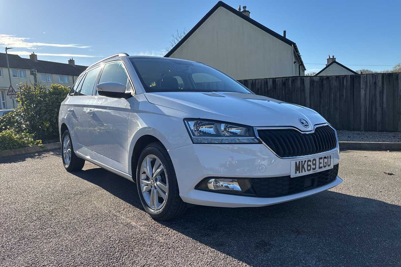 Main listing image - Skoda Fabia Estate