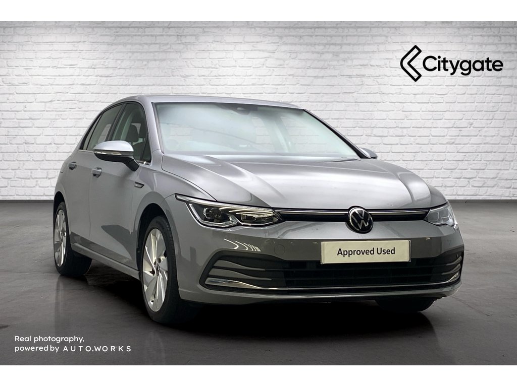 Main listing image - Volkswagen Golf