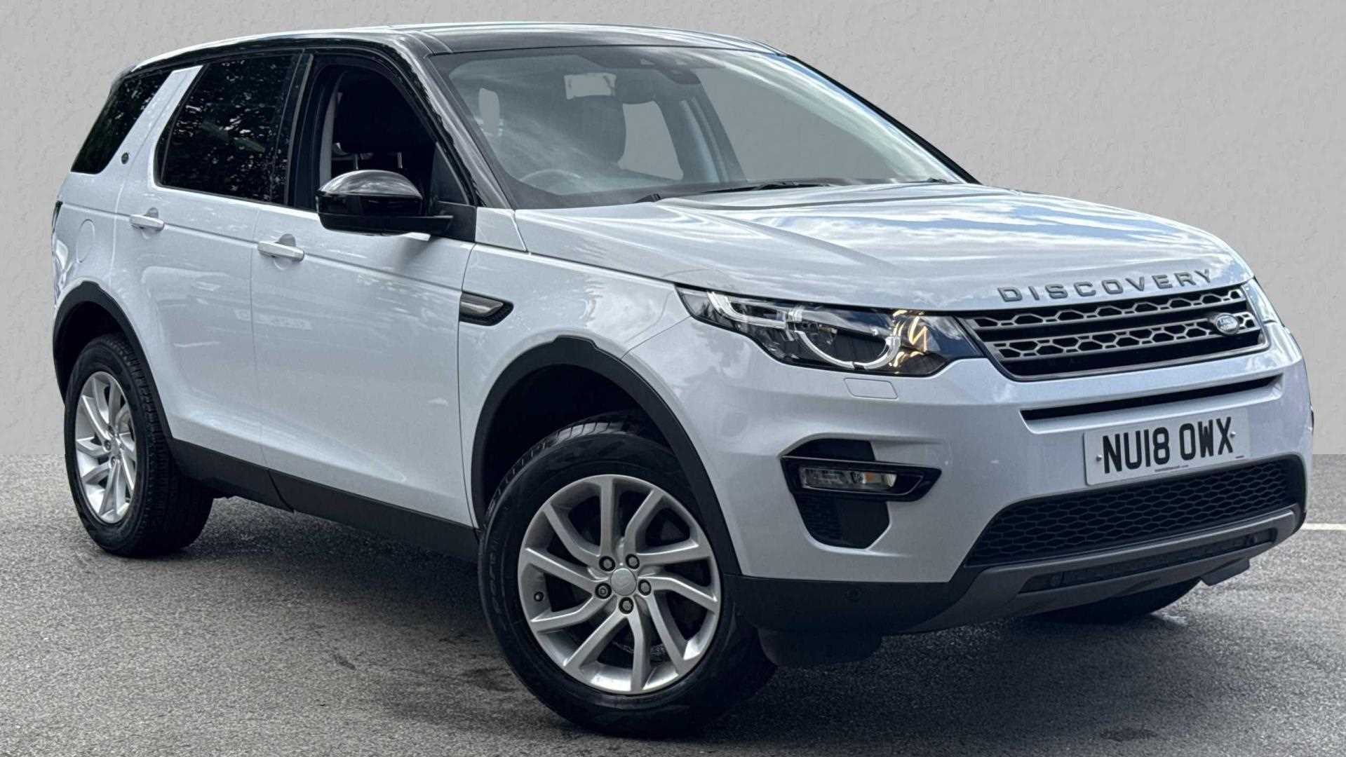 Main listing image - Land Rover Discovery Sport