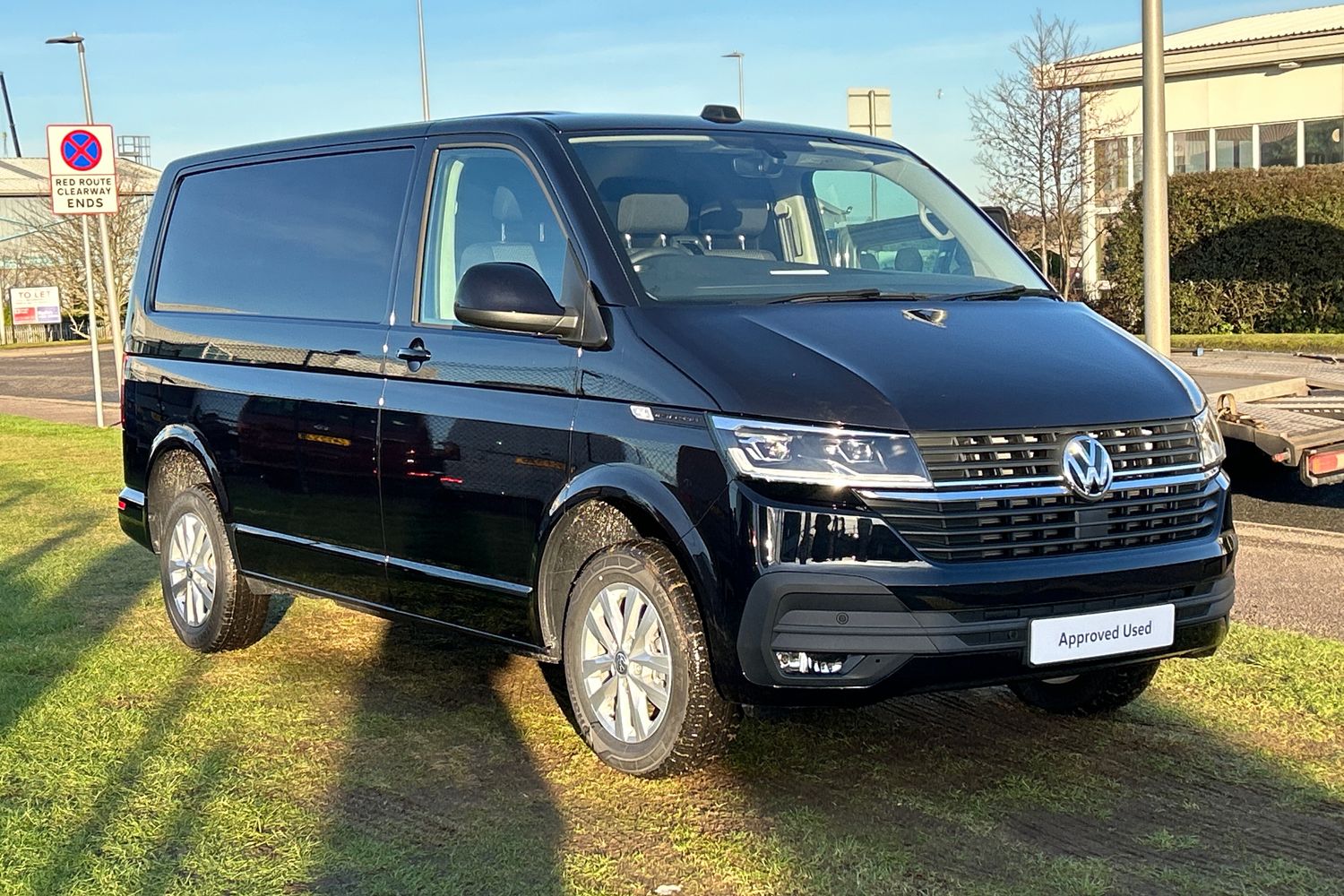 Main listing image - Volkswagen Transporter