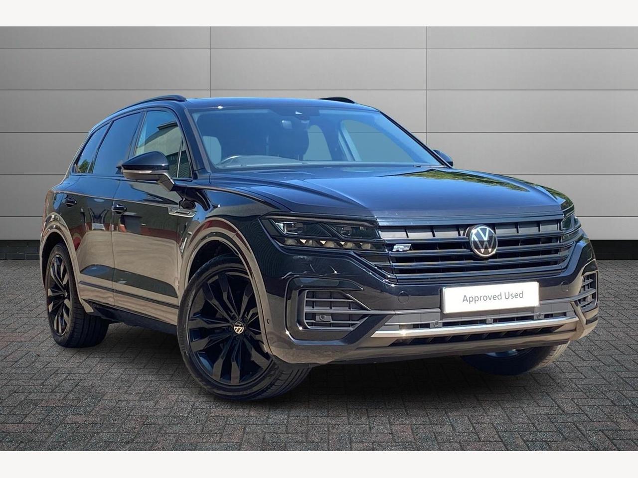 Main listing image - Volkswagen Touareg