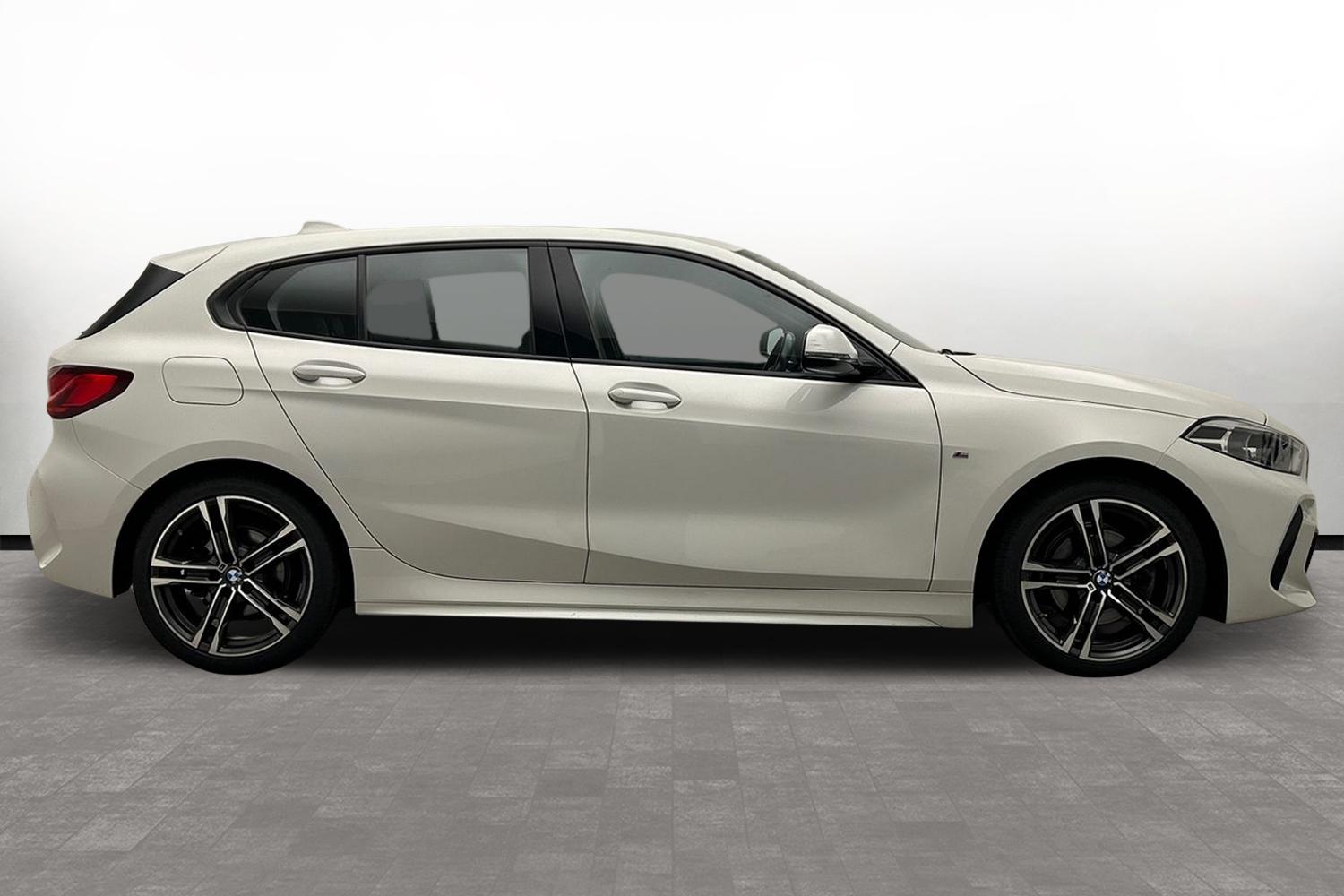 Main listing image - BMW 1 Series