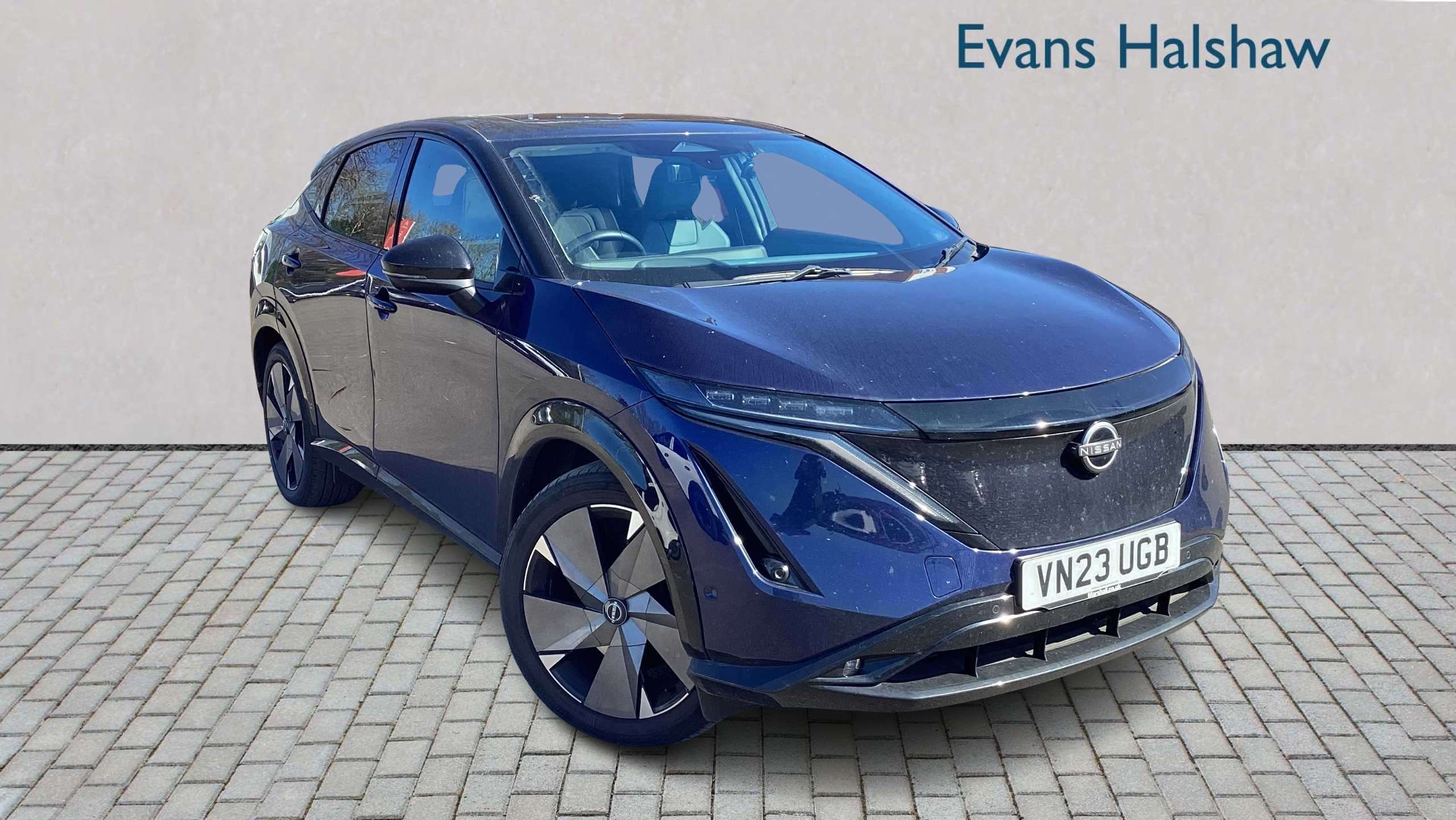 Main listing image - Nissan Ariya