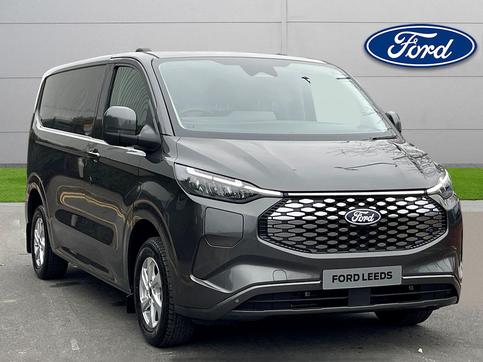 Main listing image - Ford Transit Custom