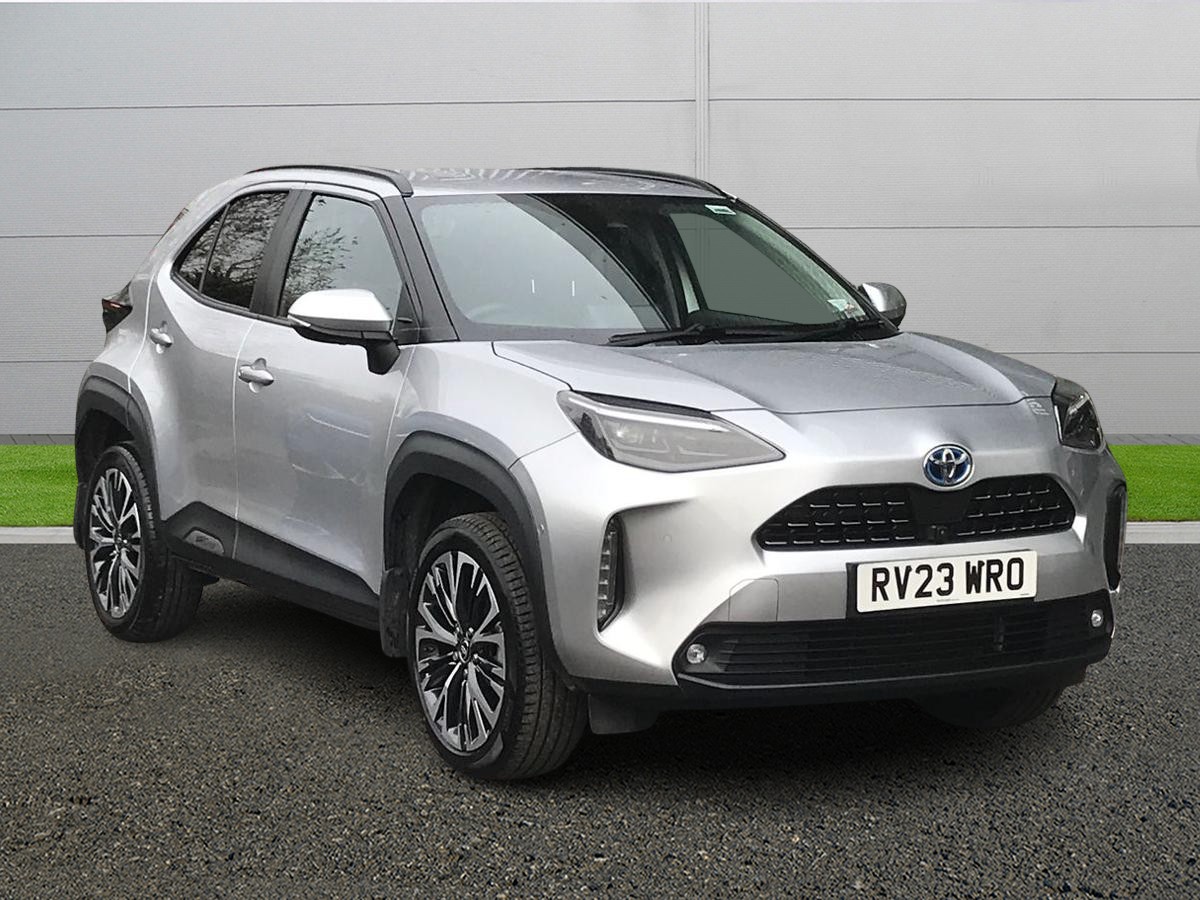 Main listing image - Toyota Yaris Cross