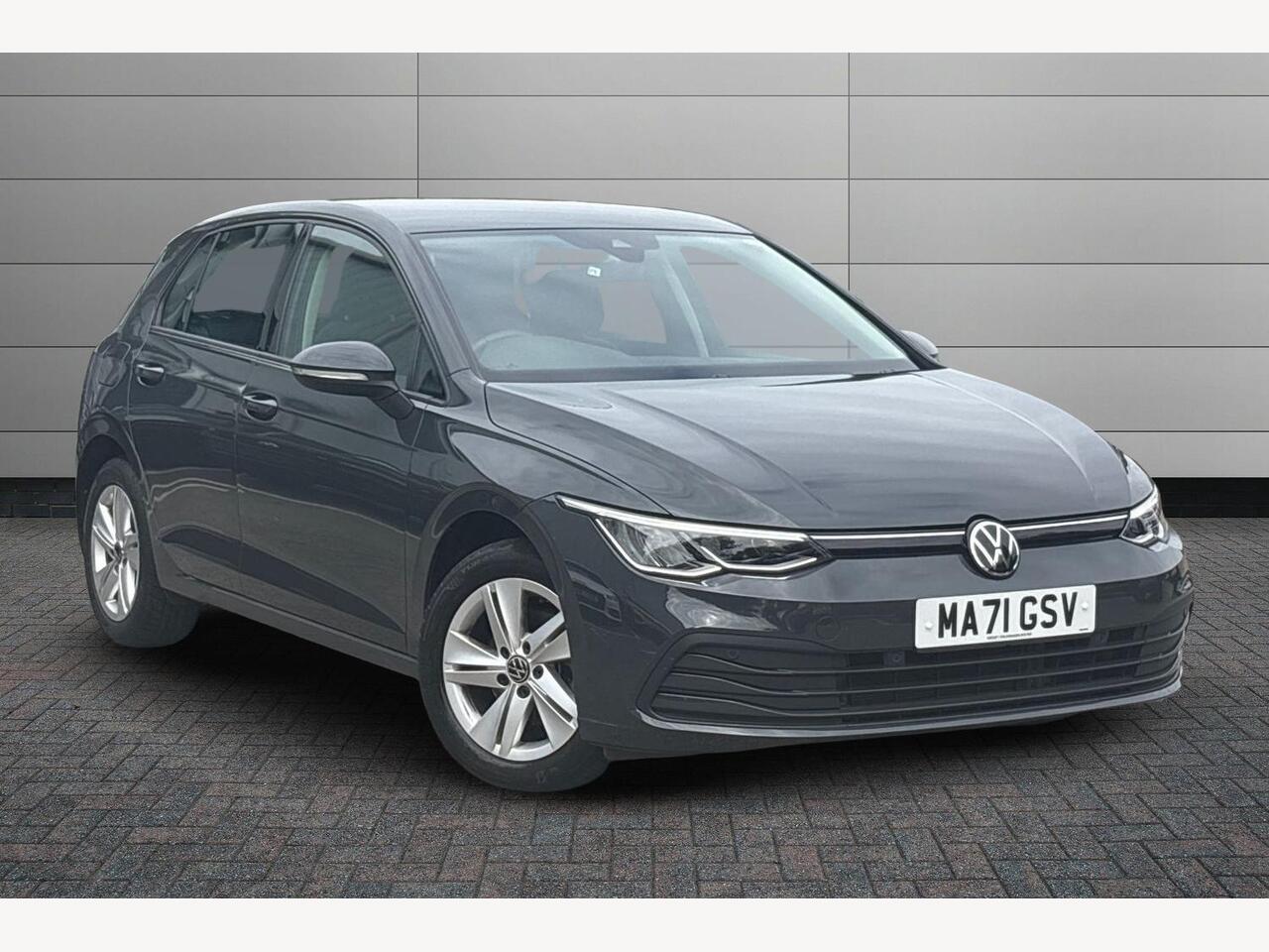 Main listing image - Volkswagen Golf