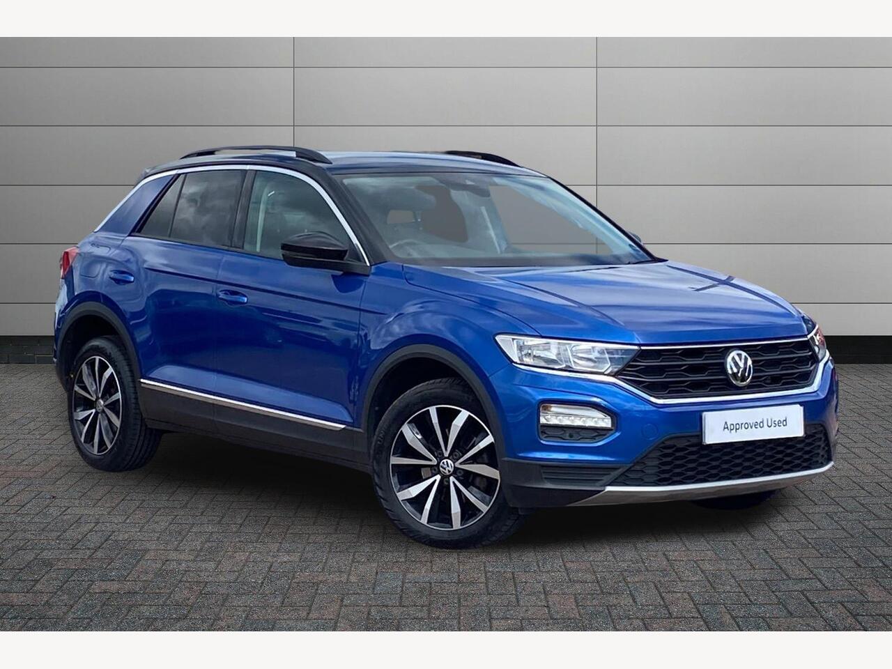 Main listing image - Volkswagen T-Roc