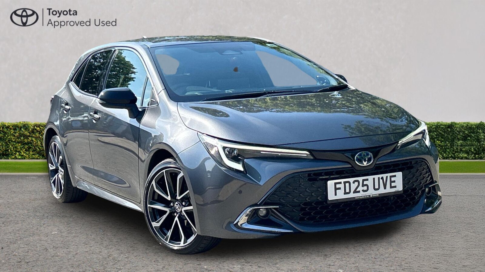 Main listing image - Toyota Corolla