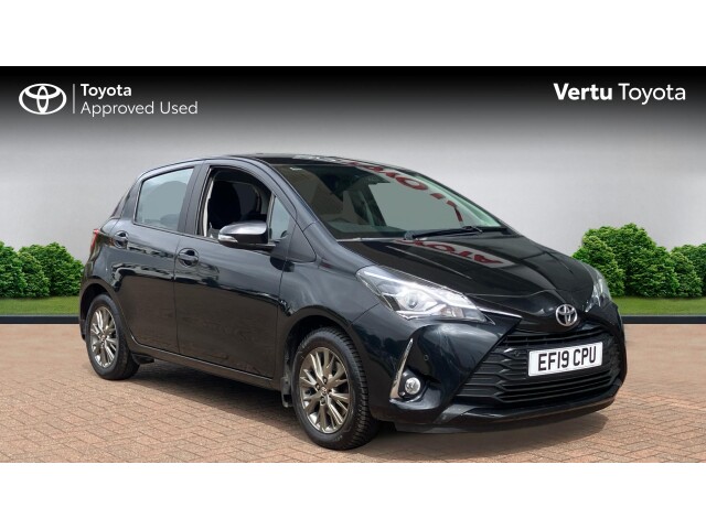Main listing image - Toyota Yaris
