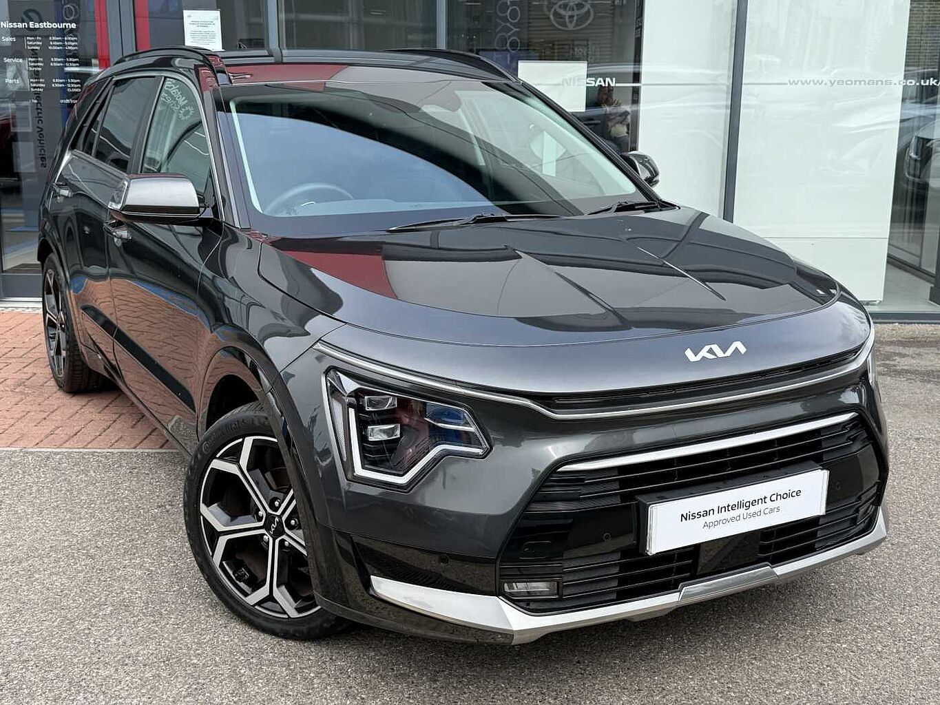 Main listing image - Kia Niro