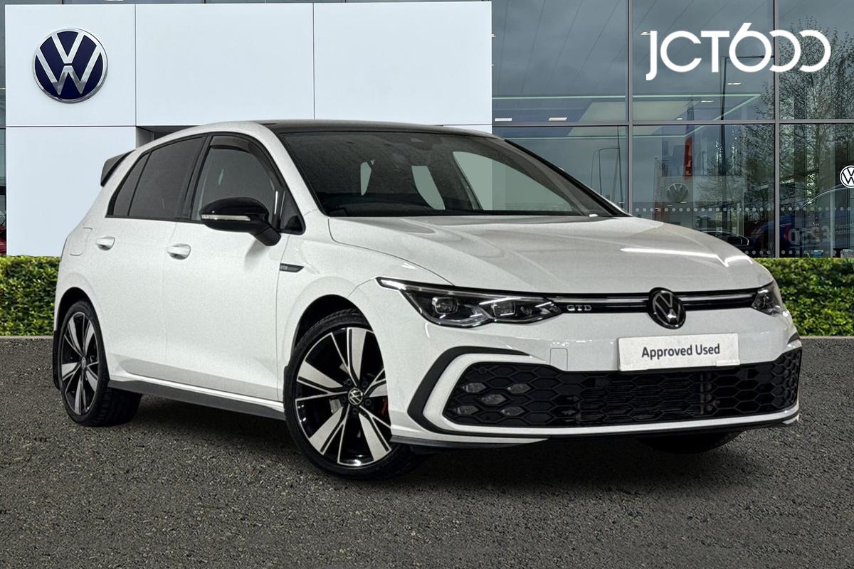 Main listing image - Volkswagen Golf