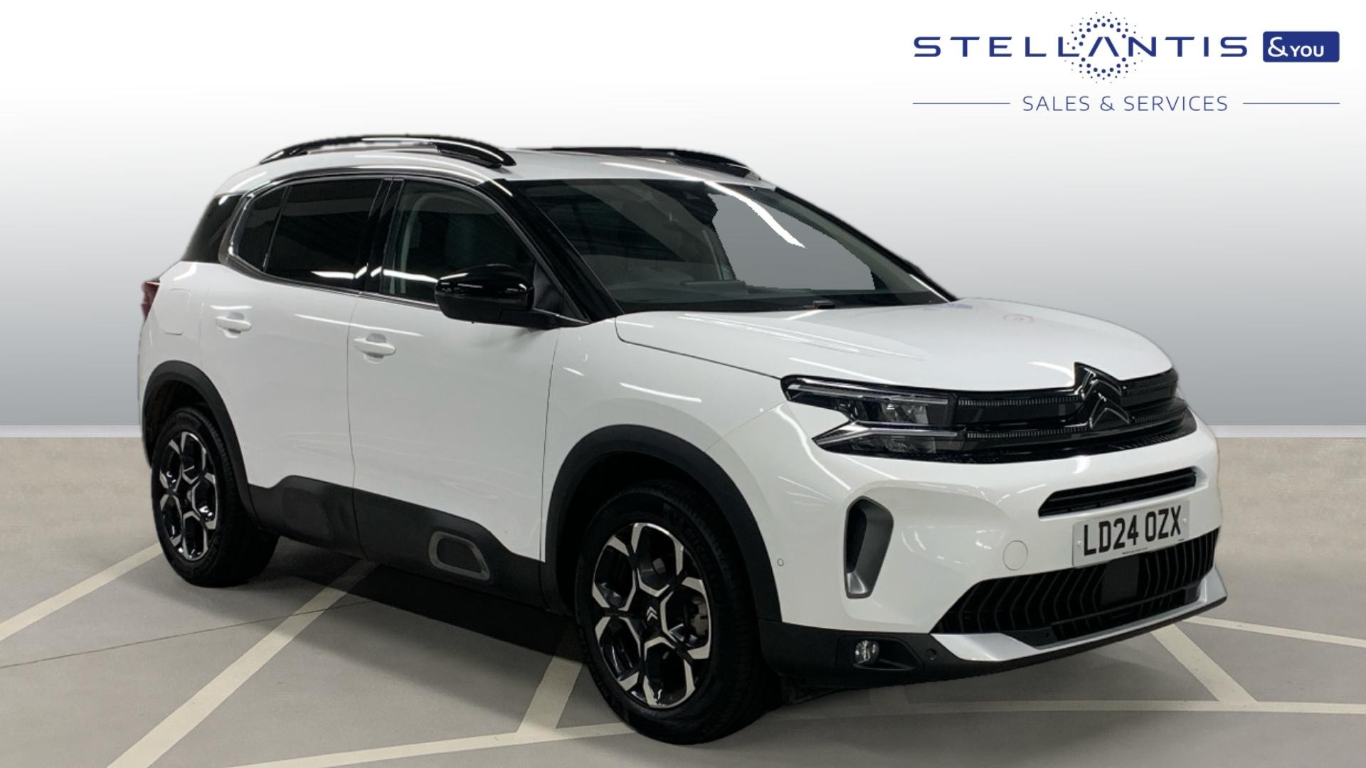 Main listing image - Citroen C5 Aircross