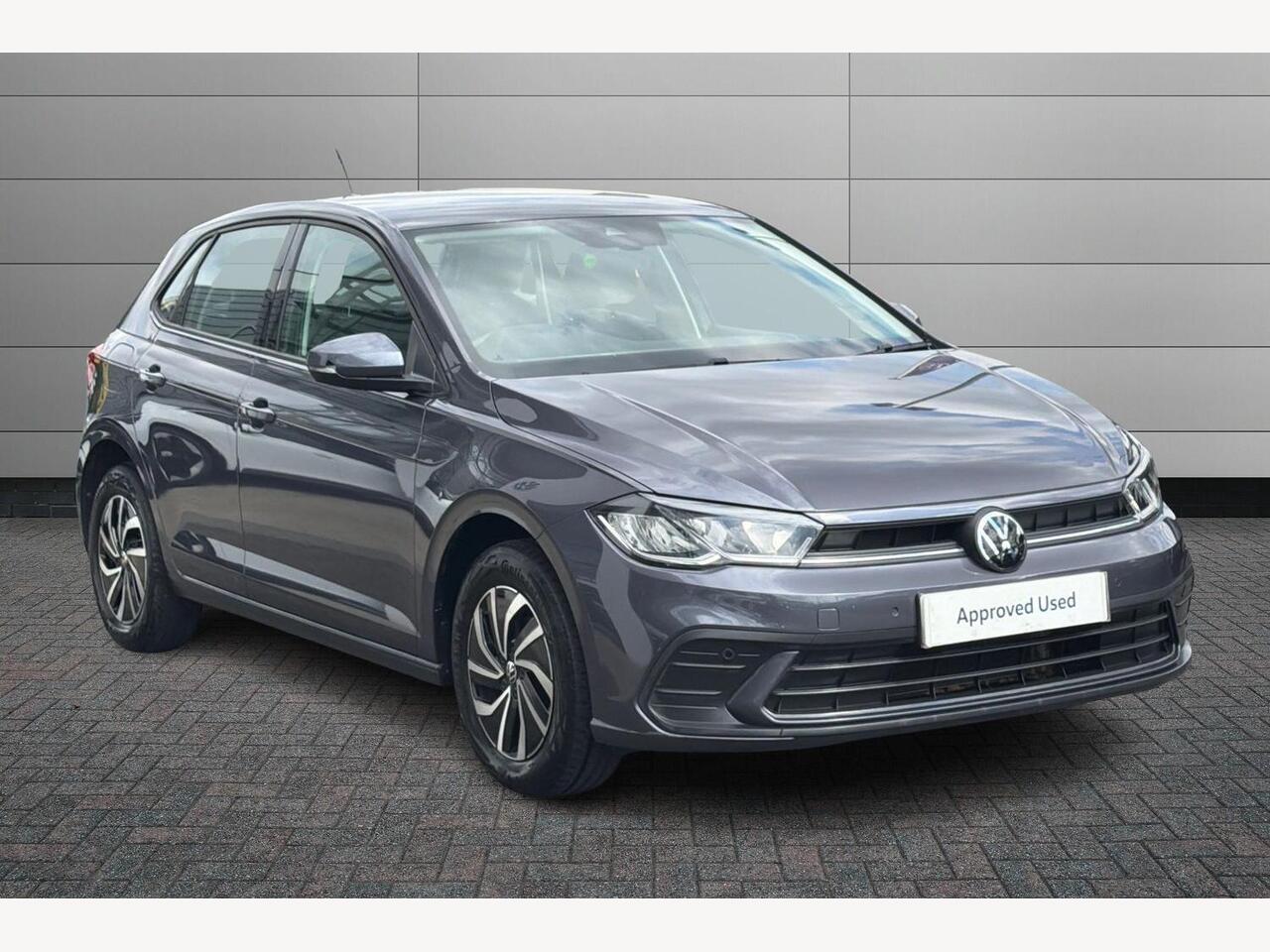 Main listing image - Volkswagen Polo