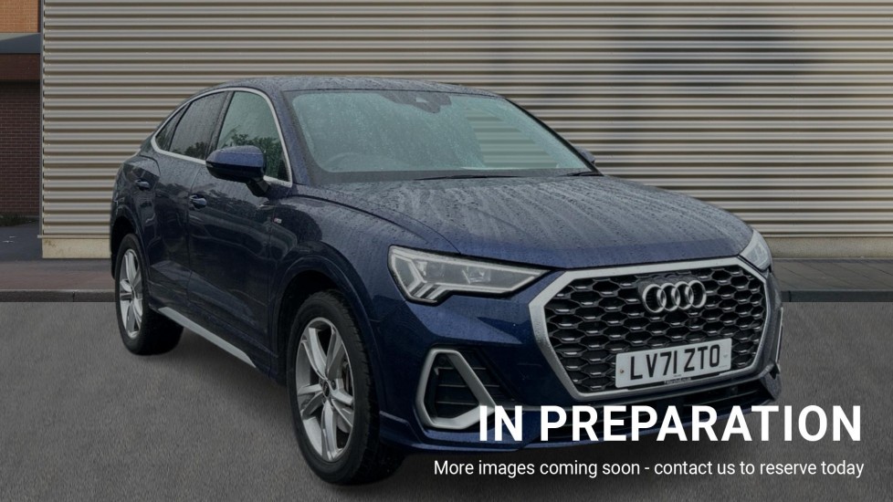 Main listing image - Audi Q3