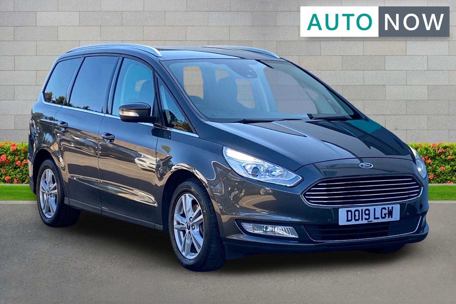 Main listing image - Ford Galaxy