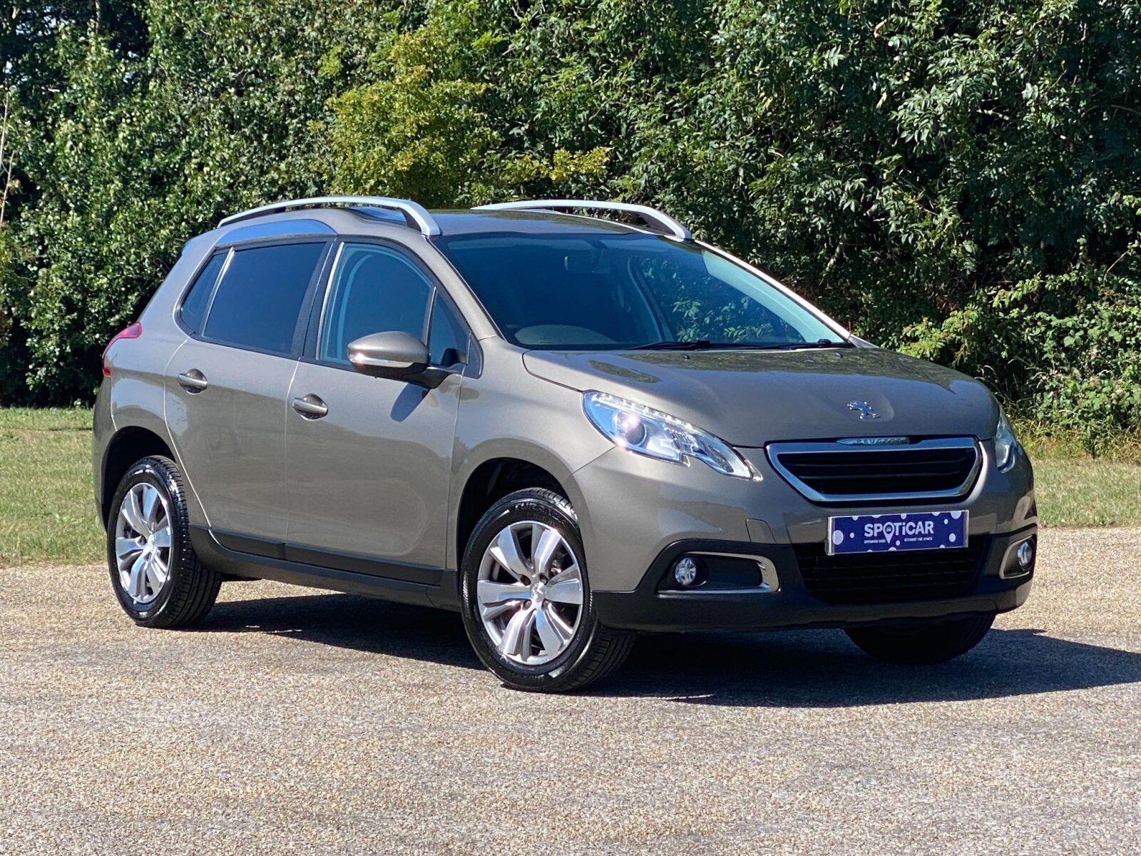 Main listing image - Peugeot 2008