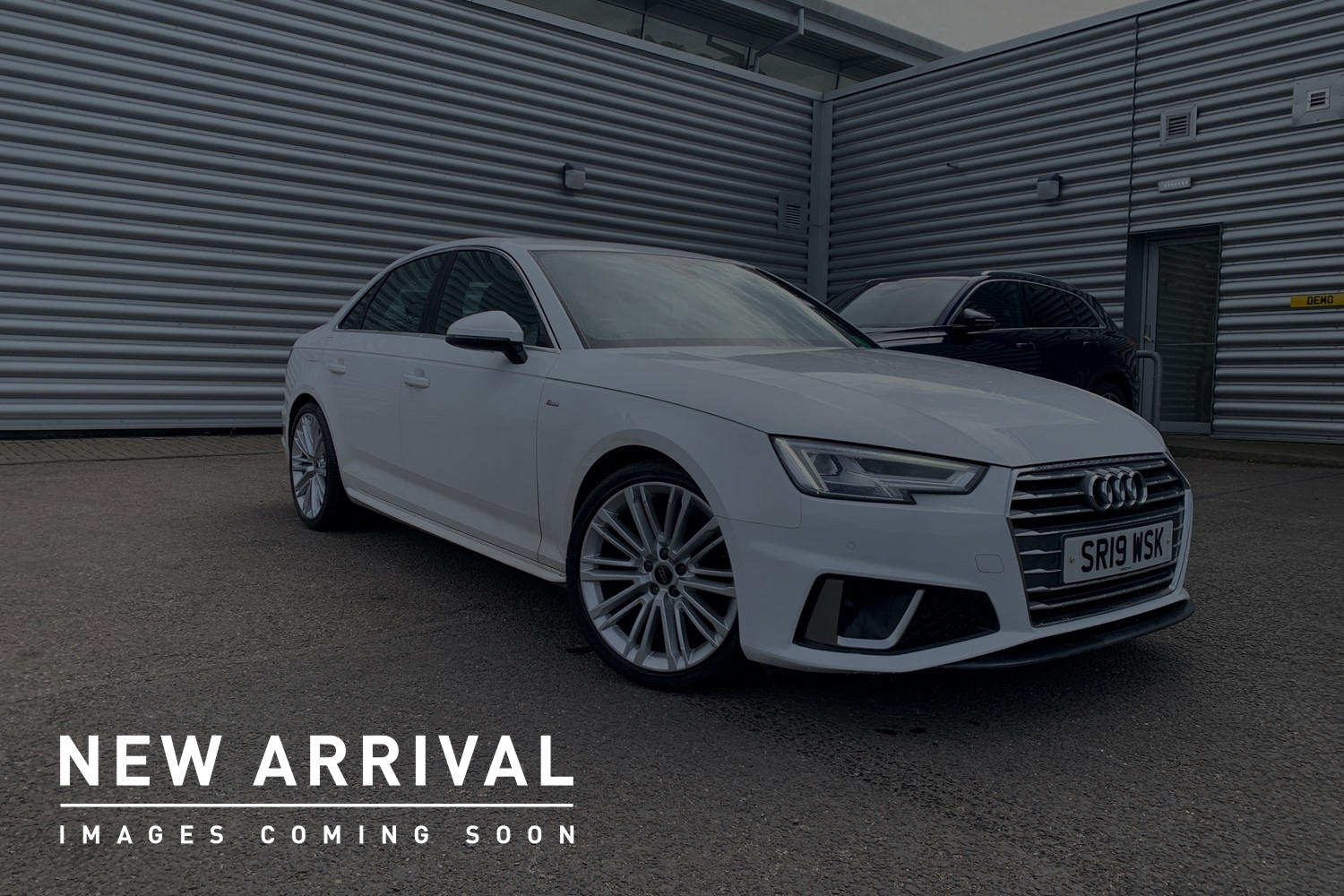 Main listing image - Audi A4