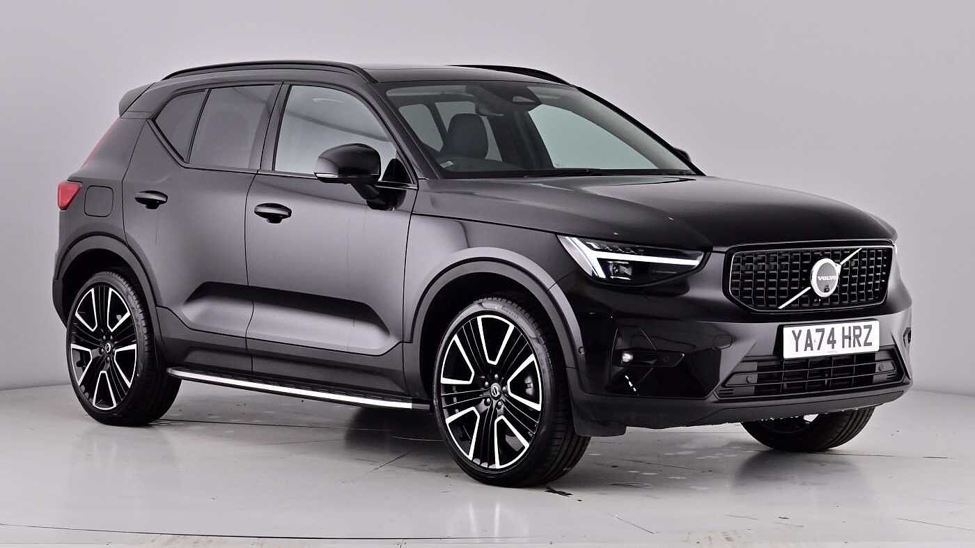 Main listing image - Volvo XC40