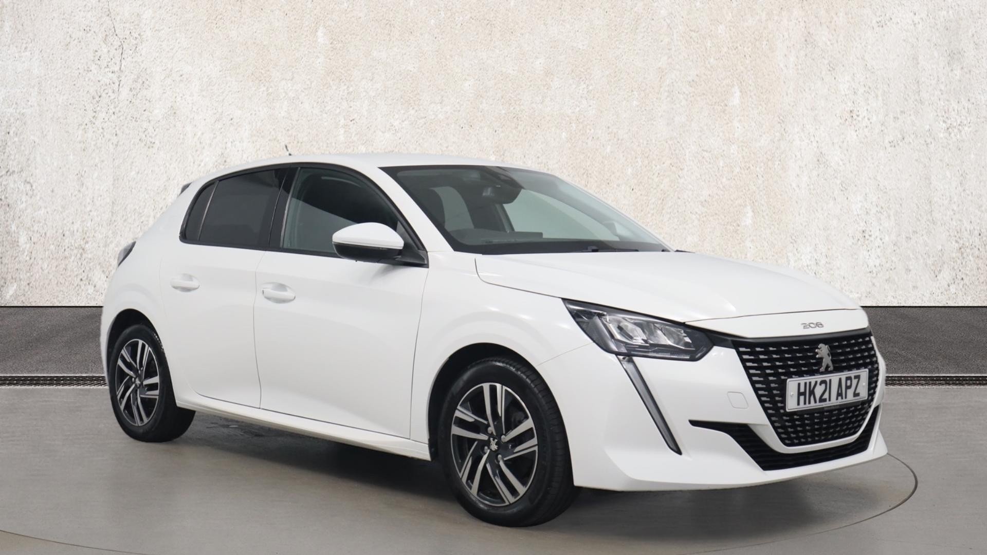 Main listing image - Peugeot 208