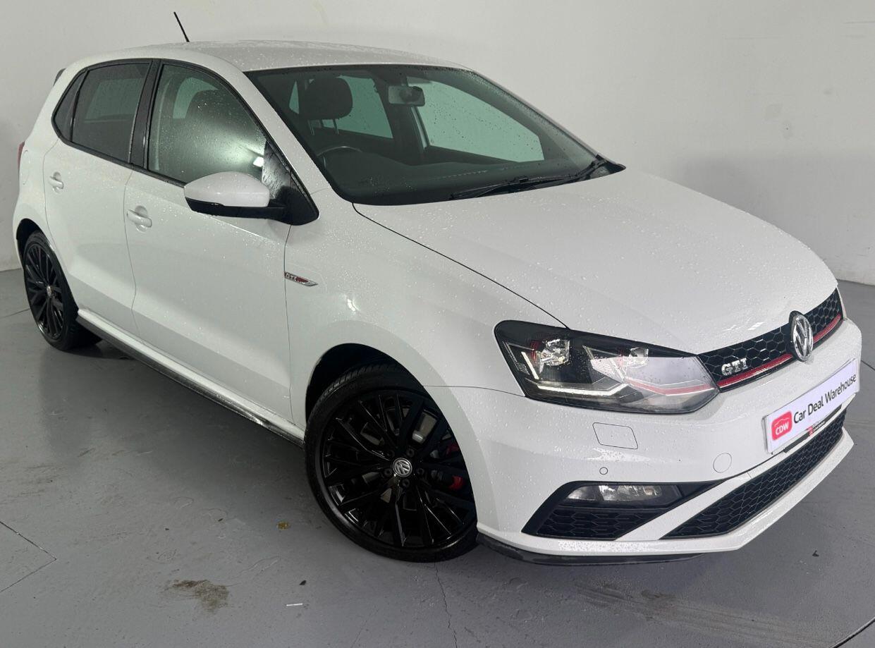 Main listing image - Volkswagen Polo