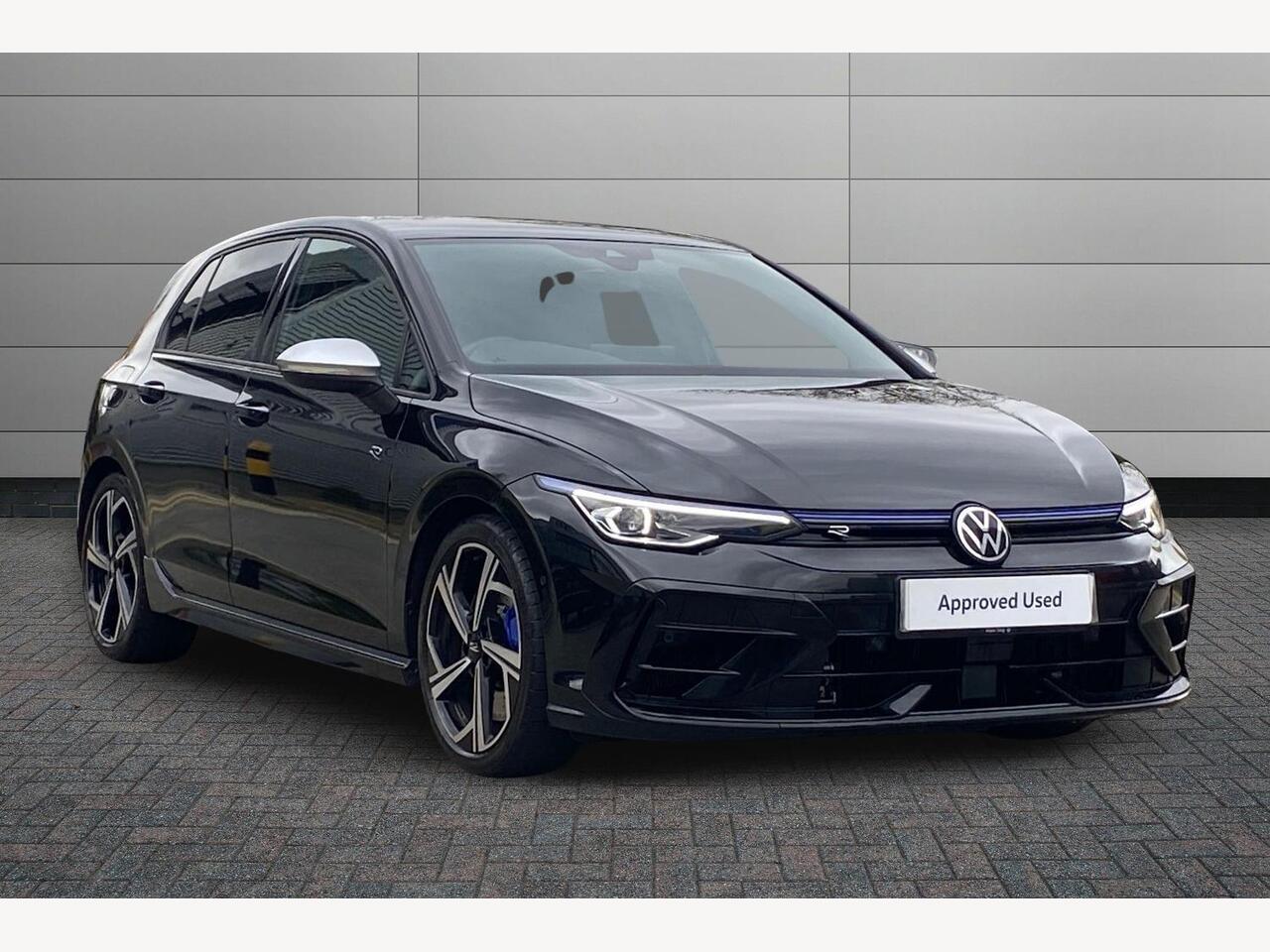 Main listing image - Volkswagen Golf R