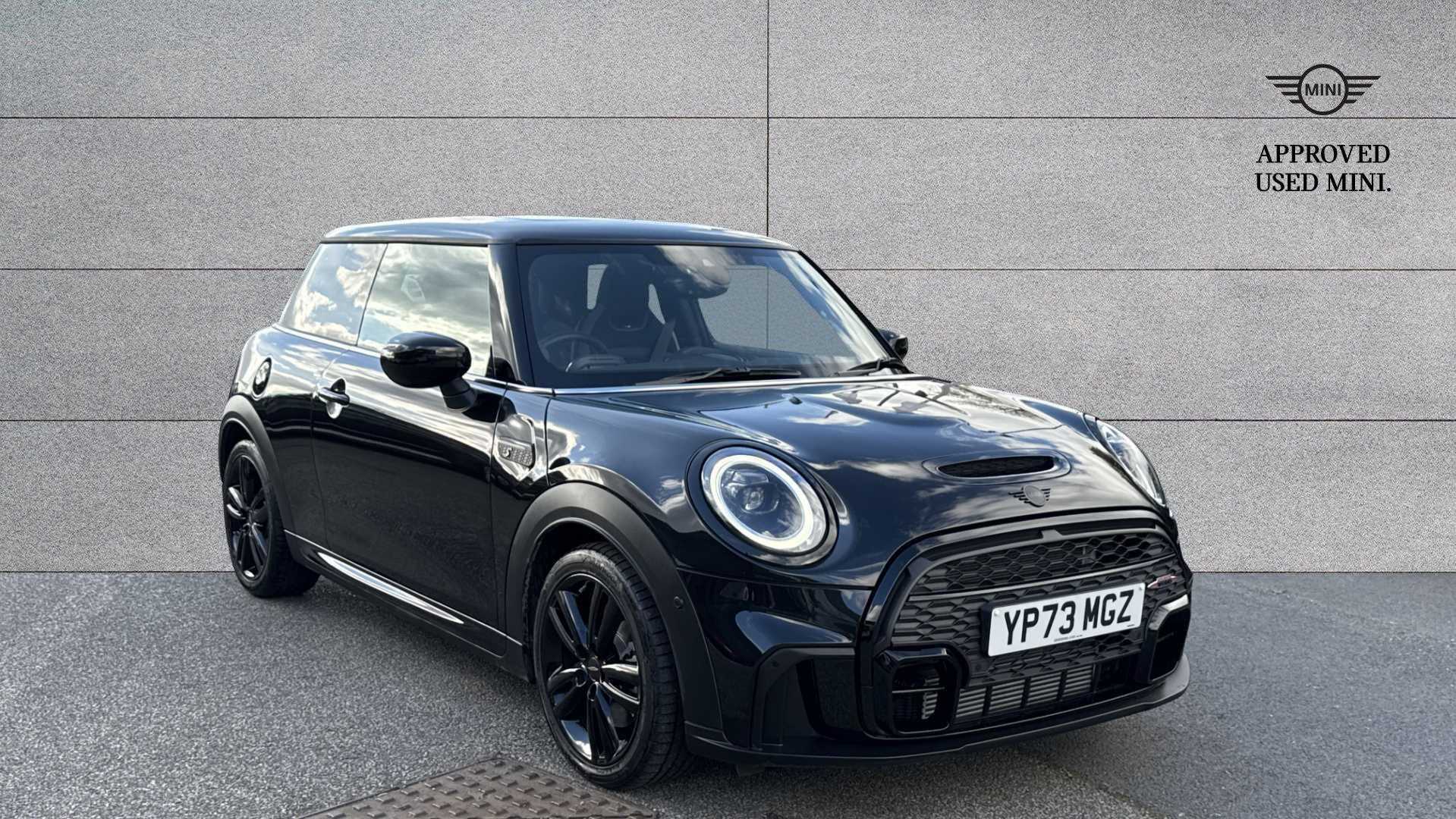 Main listing image - MINI Hatchback