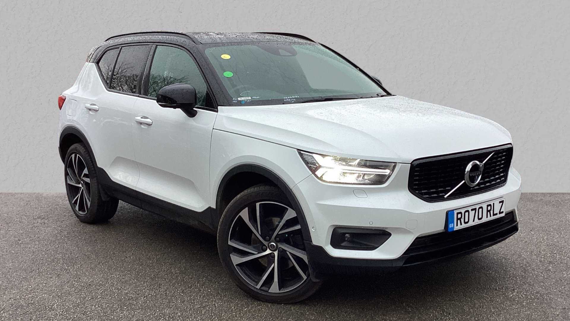 Main listing image - Volvo XC40